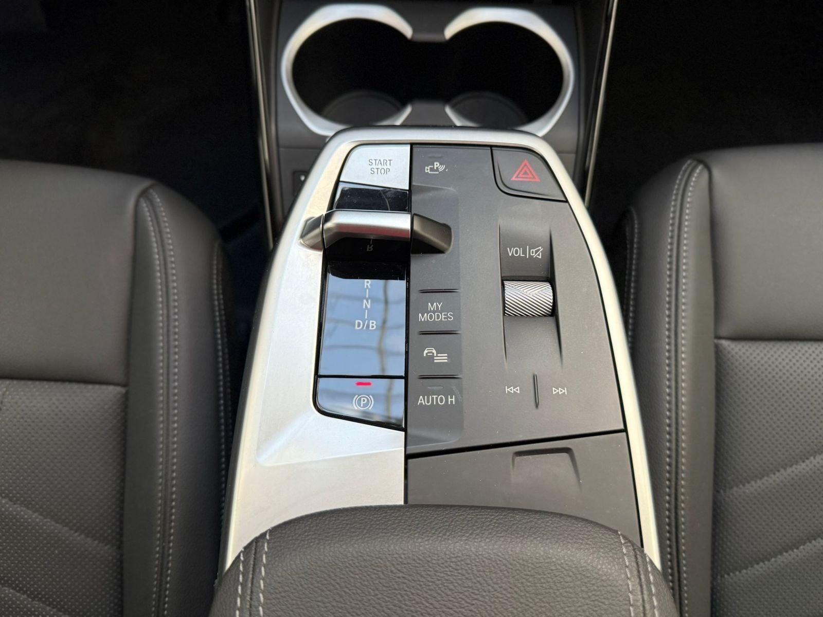 BMW iX1 SUV iX1 xDrive30 xDrive xLine #13