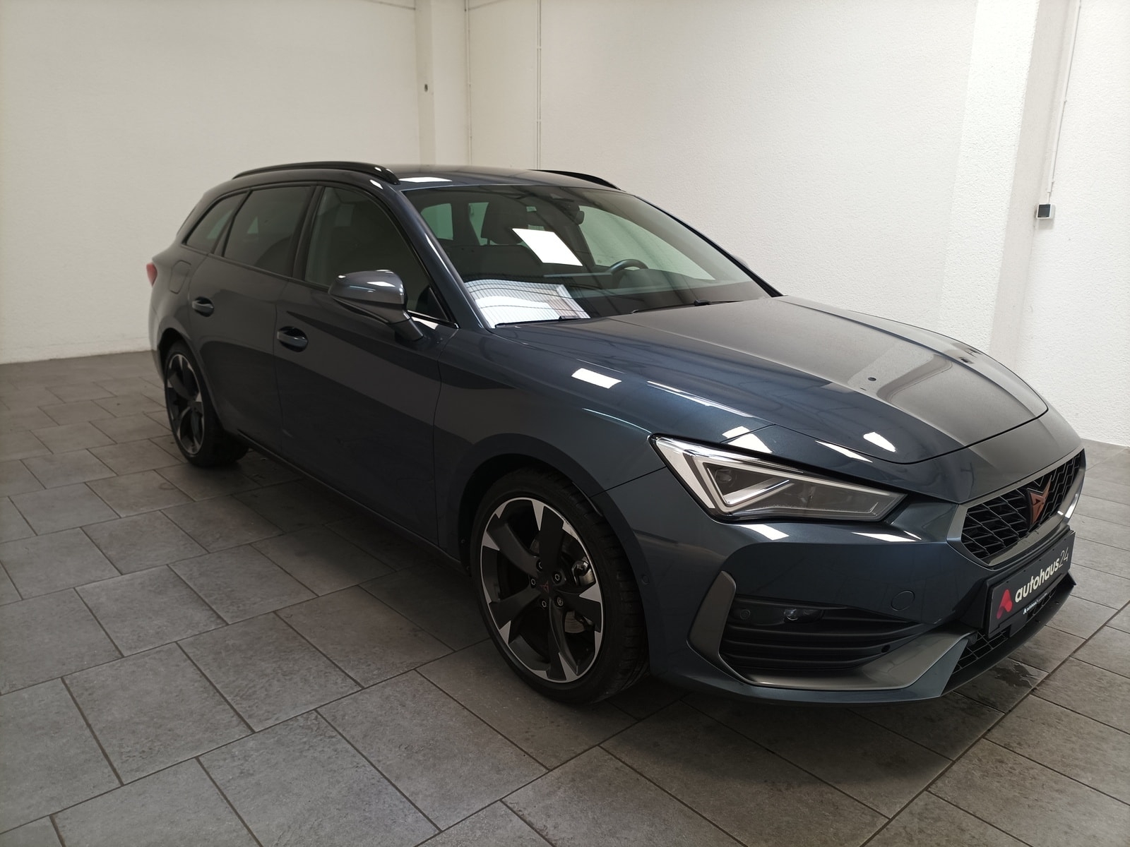 CUPRA Leon Kombi CUPRA Leon 1.5 eTSI 110kW DSG Sportstourer Kombi #1