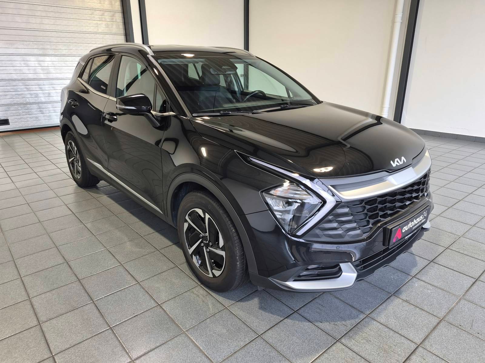 Kia Sportage SUV / Crossover / Geländewagen KIA Sportage 1.6 T-GDI EcoDynamics+ 110kW Vision DCT Sports Utility Vehicle #1