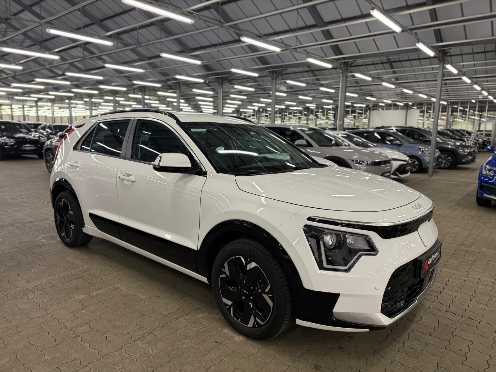 Kia Niro SUV / Crossover / Geländewagen KIA Niro EV Vision Schräghecklimousine #1