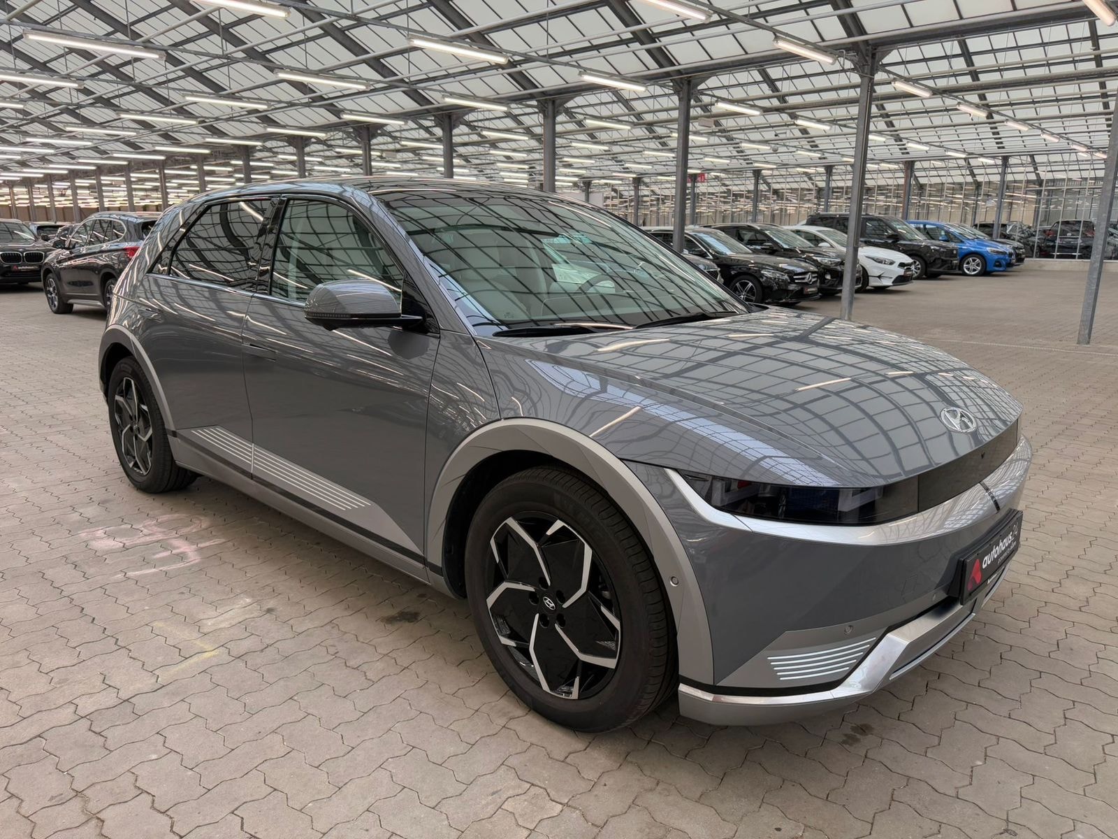 Hyundai IONIQ 5 Limousine HYUNDAI IONIQ 5 77,4 kWh Heckantrieb Sports Utility Vehicle #1