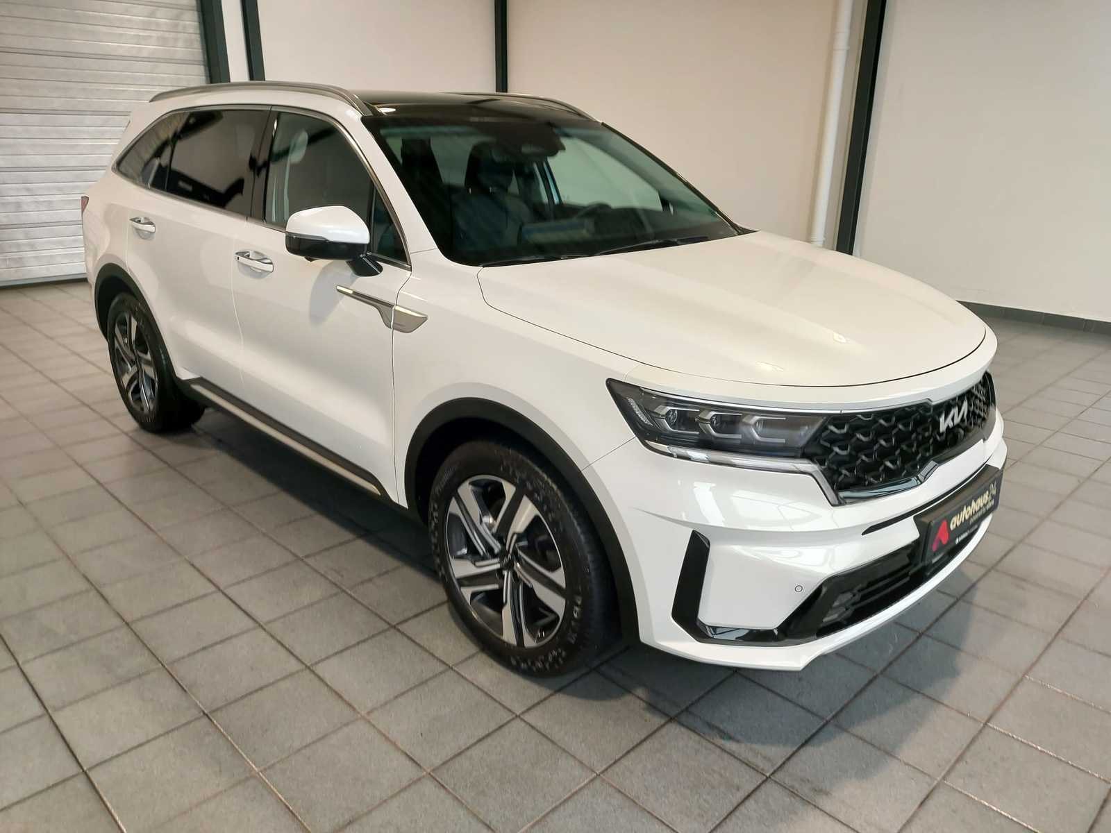 Kia Sorento SUV / Crossover / Geländewagen KIA Sorento 2.2 CRDi 2WD Spirit DCT8 Sports Utility Vehicle #1