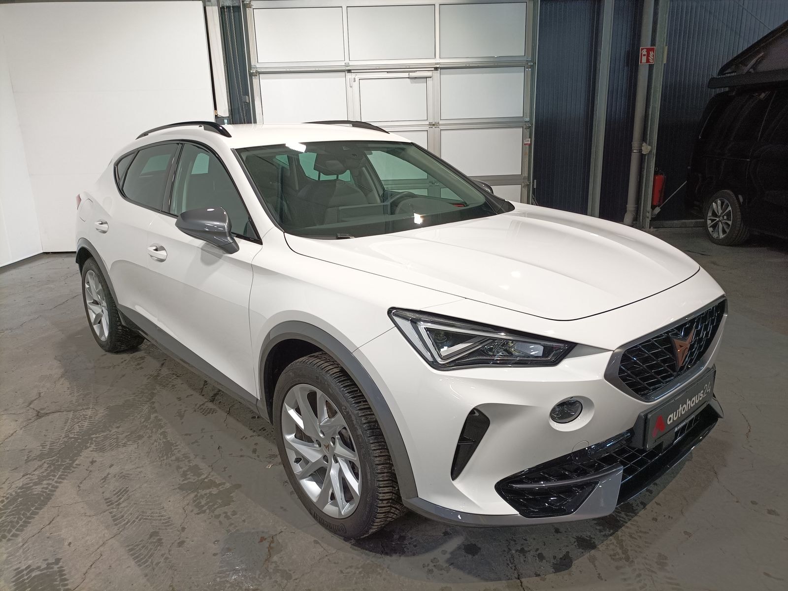 CUPRA Formentor SUV / Crossover / Geländewagen CUPRA Formentor 1.4 e-HYBRID 150kW DSG Sports Utility Vehicle #1