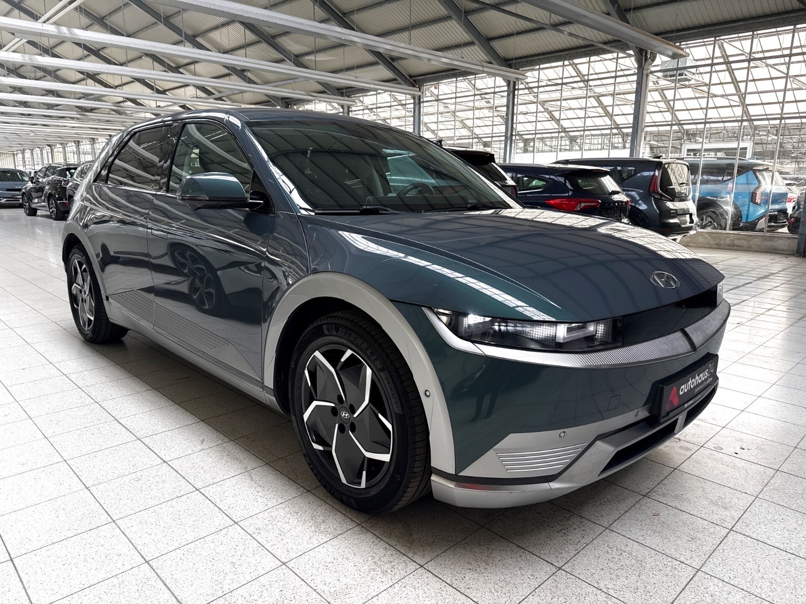 Hyundai IONIQ 5 Limousine HYUNDAI IONIQ 5 77,4 kWh Heckantrieb Sports Utility Vehicle #1