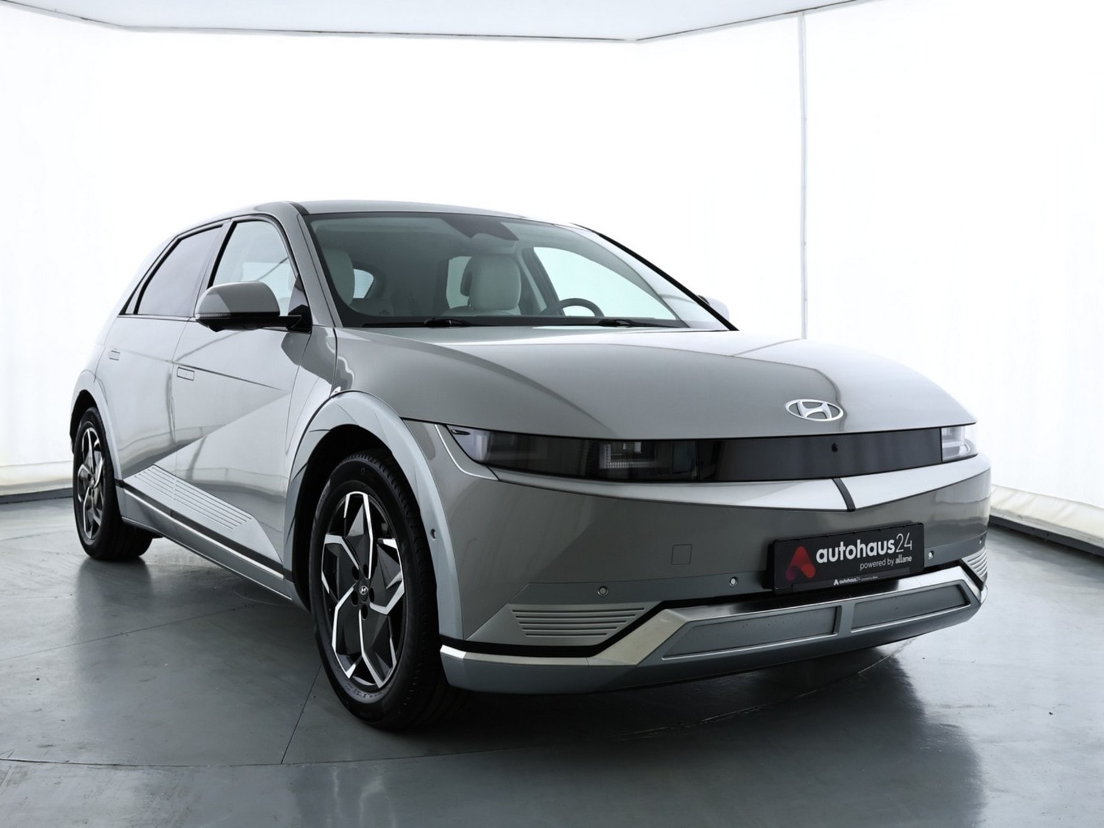 Hyundai IONIQ 5 Limousine HYUNDAI IONIQ 5 77,4 kWh Heckantrieb Sports Utility Vehicle #1