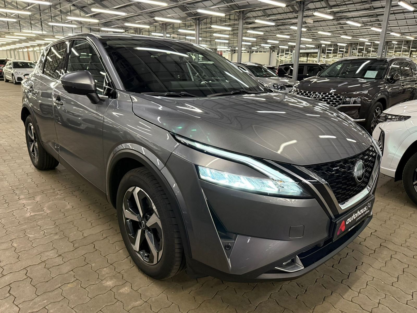 Nissan Qashqai SUV / Crossover / Geländewagen NISSAN Qashqai 1.3 DIG-T MHEV 158PS Xtronic N-Connecta Crossover #1