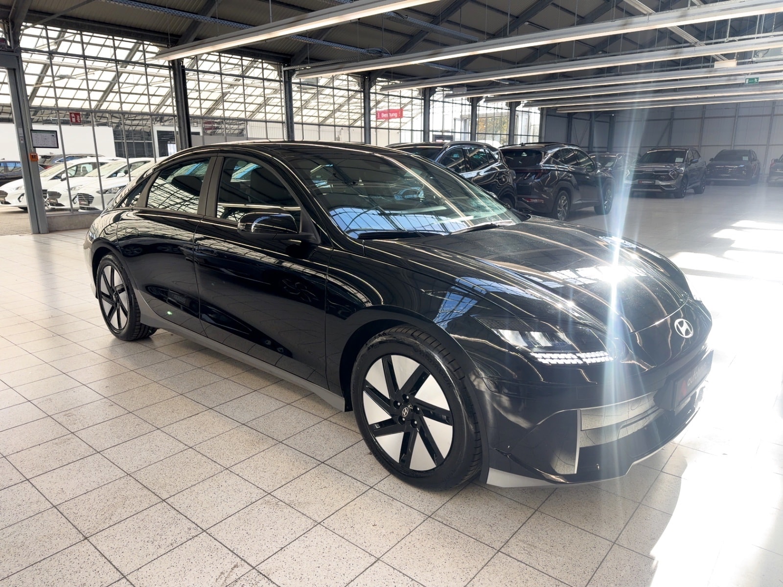 Hyundai IONIQ 6 Limousine HYUNDAI IONIQ 6 53kWh 111kW Limousine #1