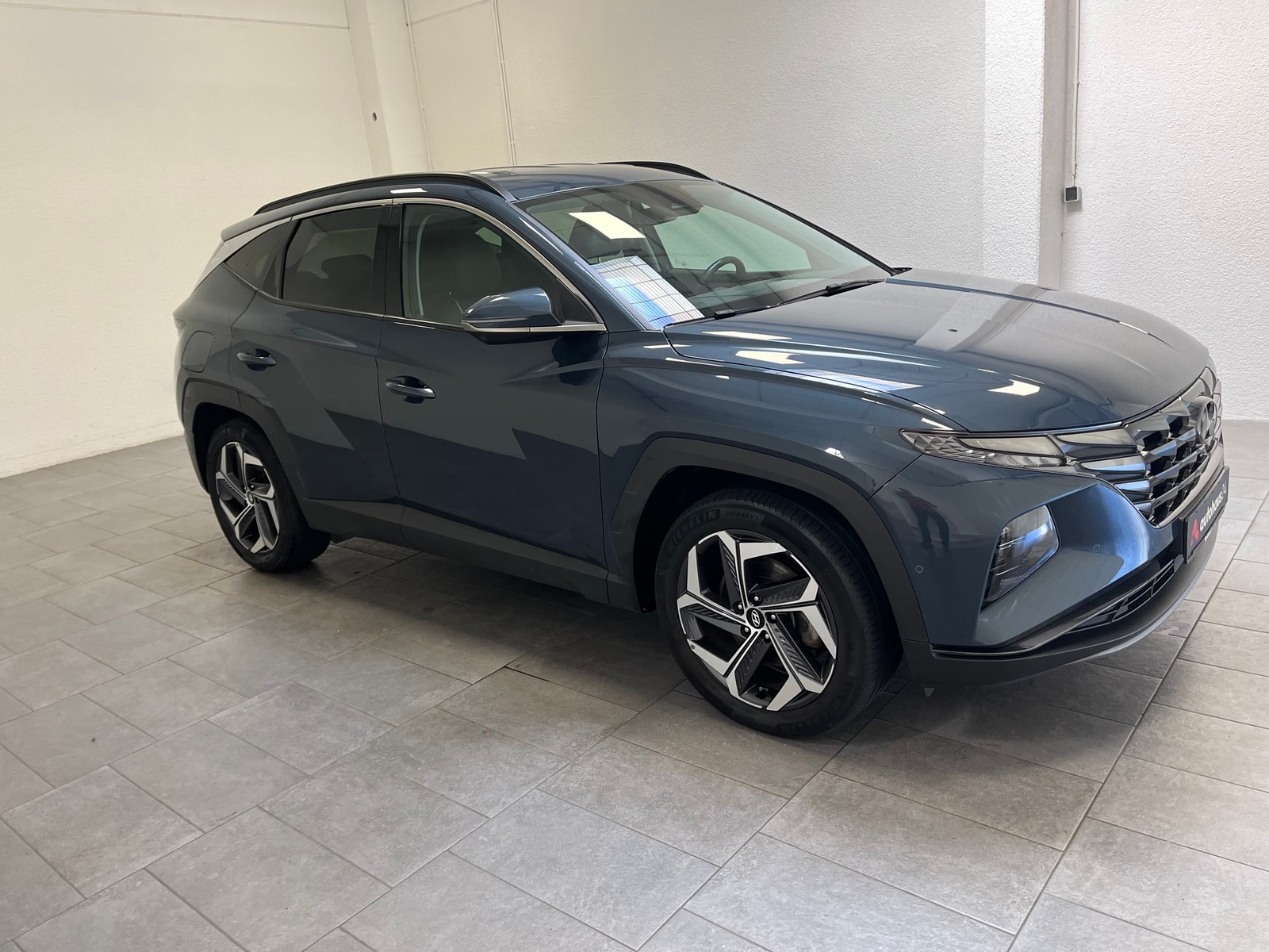 Hyundai Tucson SUV / Crossover / Geländewagen HYUNDAI Tucson 1.6 T-GDI Plug-in Hybrid 4WD Auto Sports Utility Vehicle #1