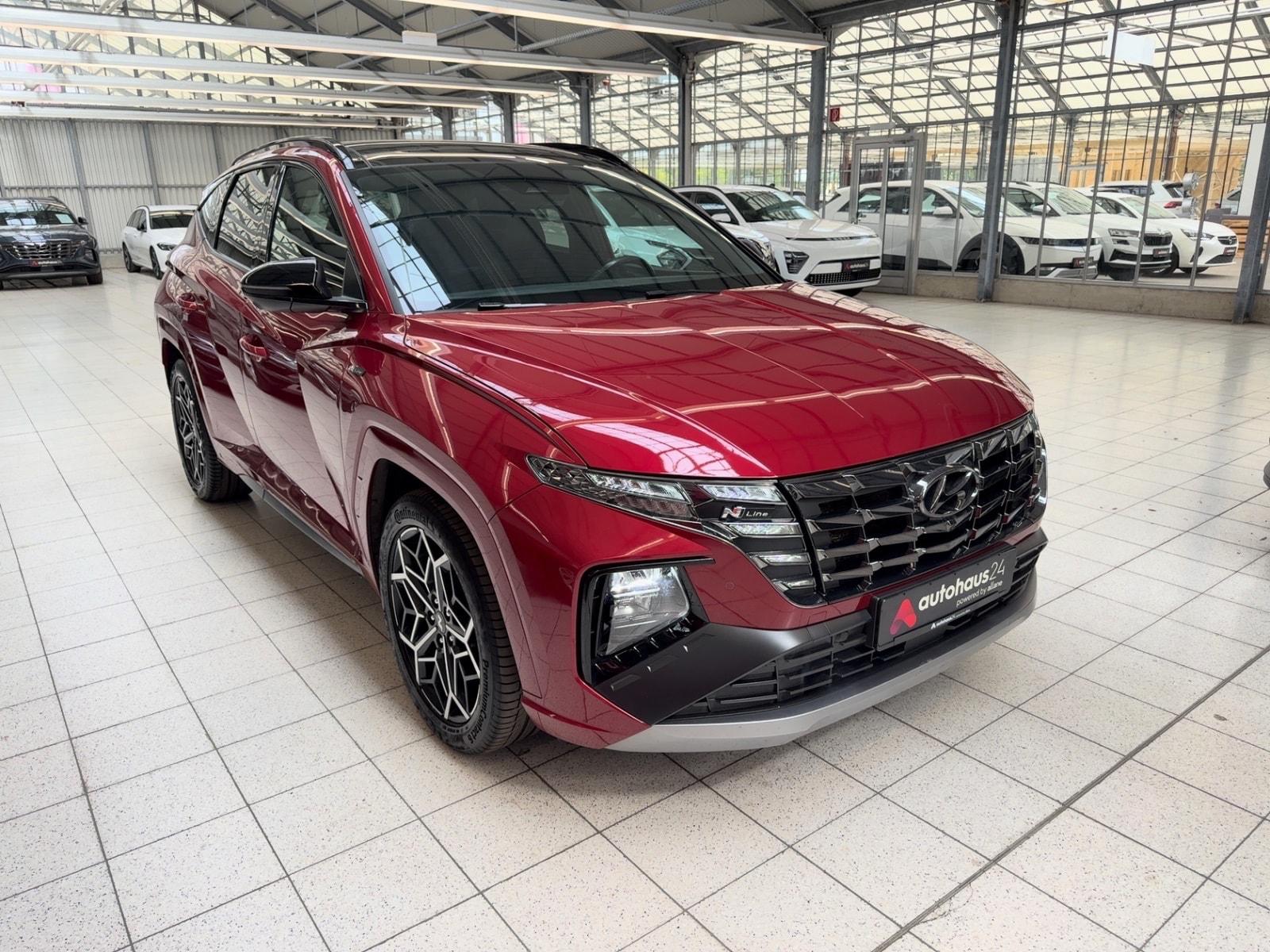 Hyundai Tucson SUV / Crossover / Geländewagen HYUNDAI Tucson 1.6 CRDi 100kW 48V N Line DCT Sports Utility Vehicle #1