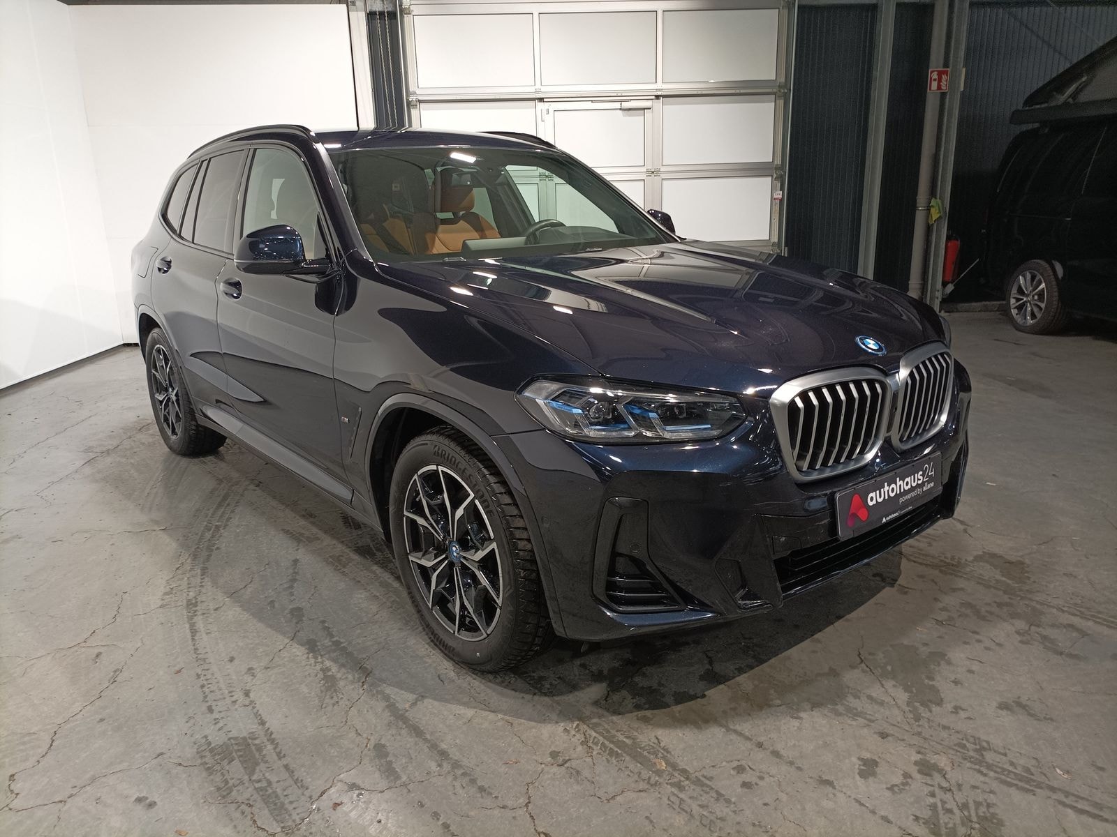 BMW X3 SUV / Crossover / Geländewagen BMW X3 xDrive30e AT Sports Utility Vehicle #1