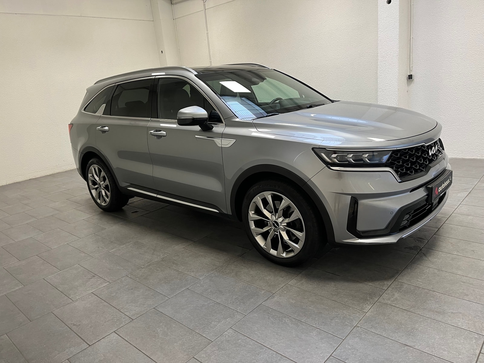 Kia Sorento SUV / Crossover / Geländewagen KIA Sorento 2.2 CRDi AWD Spirit DCT8 Sports Utility Vehicle #1