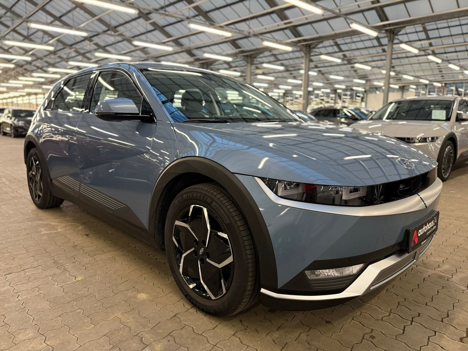 Hyundai IONIQ 5 Limousine HYUNDAI IONIQ 5 58 kWh Heckantrieb Sports Utility Vehicle #1