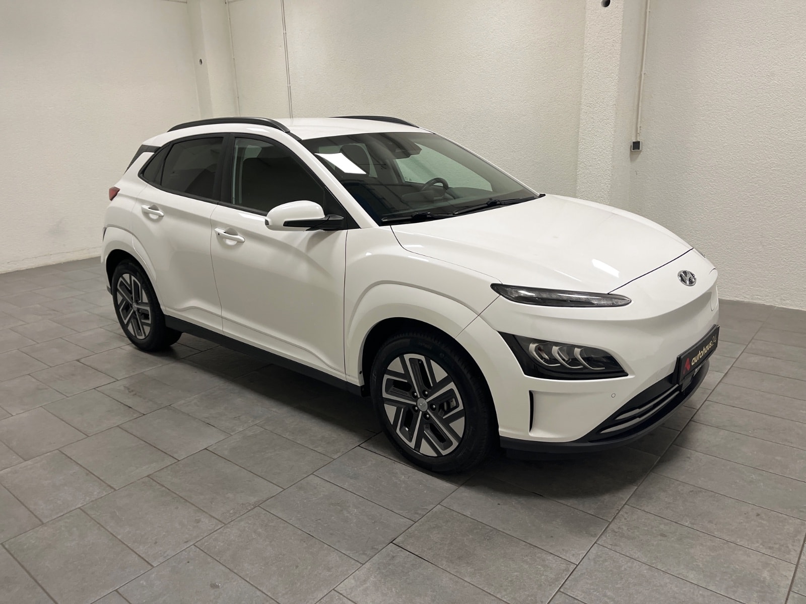 Hyundai Kona SUV / Crossover / Geländewagen HYUNDAI Kona ELEKTRO 100kW Advantage-Paket Sports Utility Vehicle #1