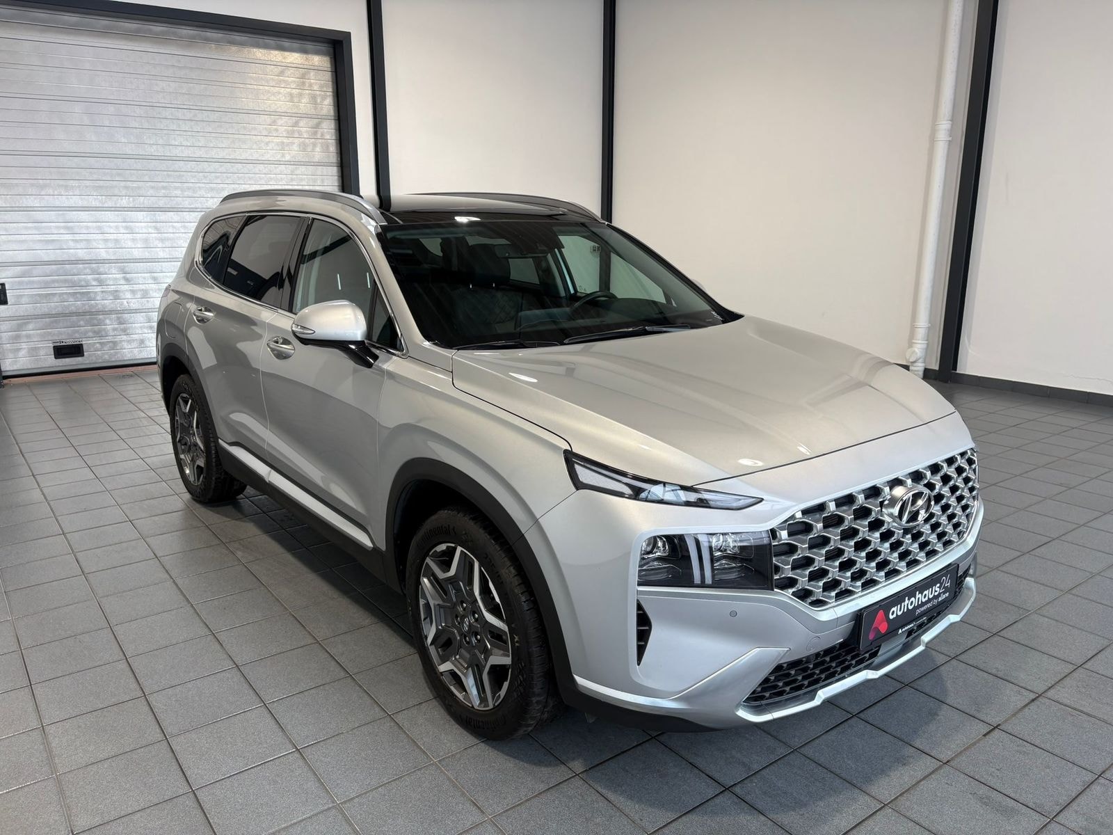 Hyundai Santa Fe SUV / Crossover / Geländewagen HYUNDAI Santa Fe 1.6 T-GDI Plug-in Hybrid Prime 4WD Auto Sports Utility Vehicle #1