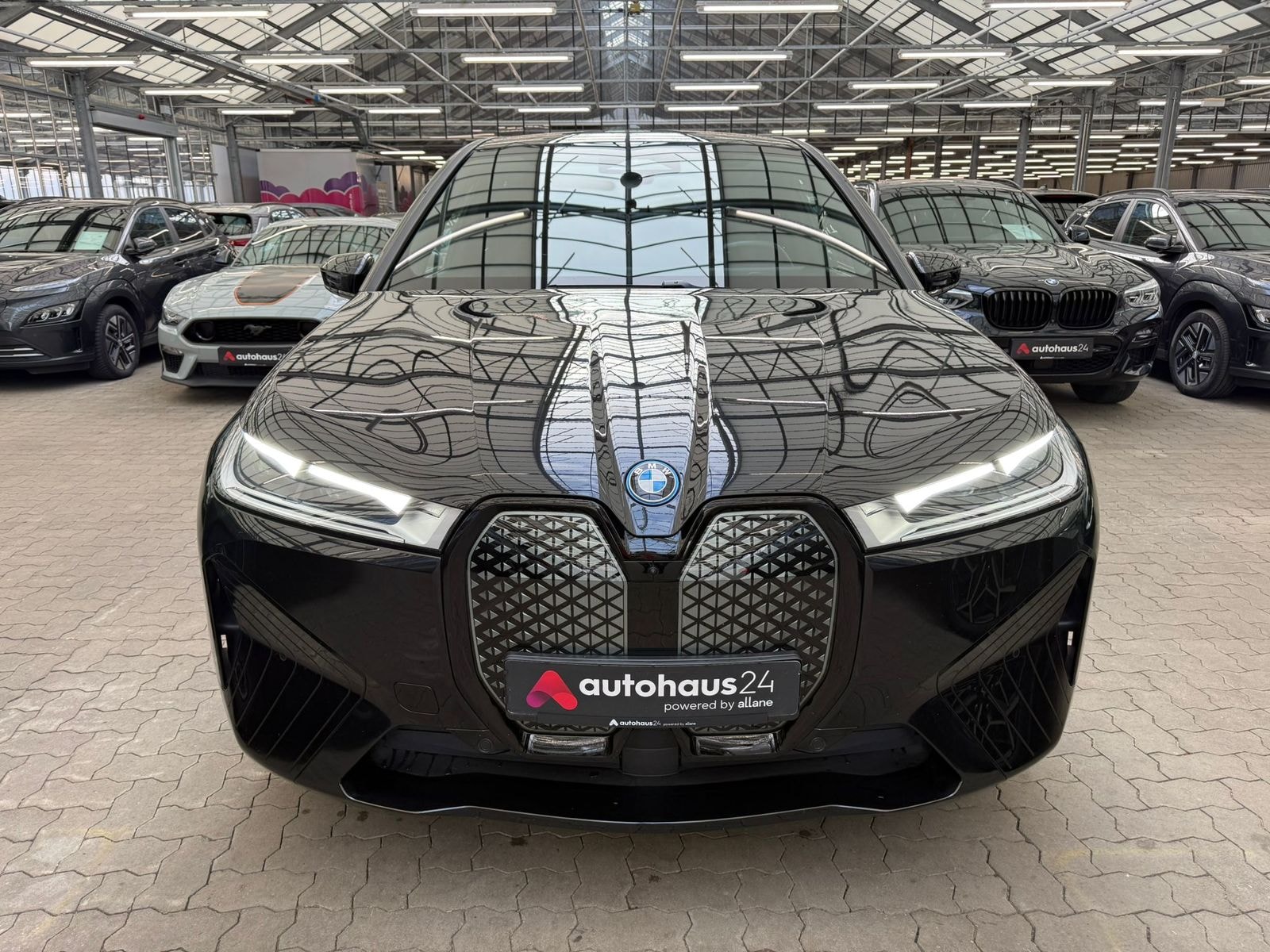 BMW iX SUV iX xDrive40 Sport 76,6 kWh #2