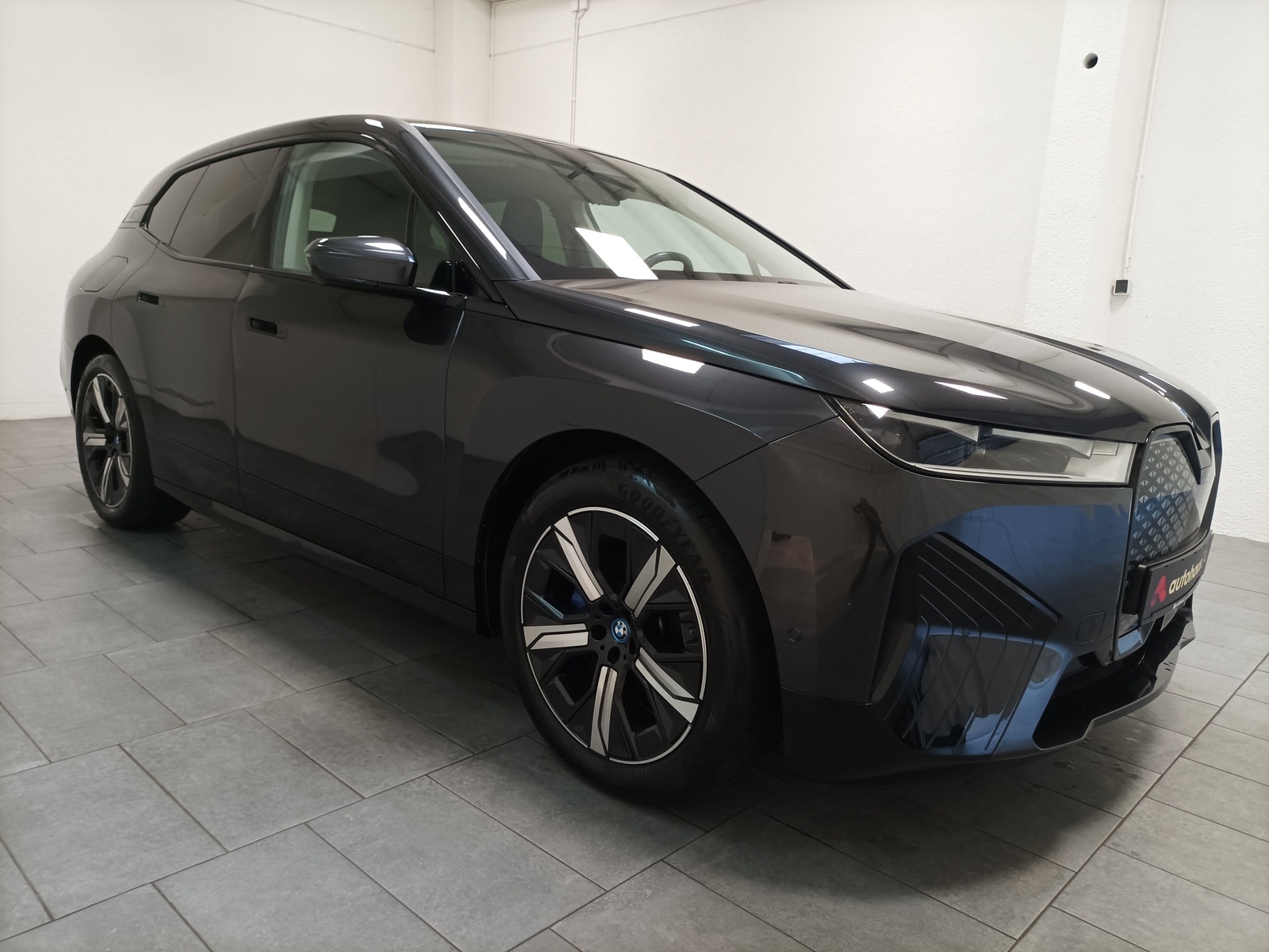 BMW iX SUV / Crossover / Geländewagen BMW iX xDrive40 Sports Utility Vehicle #1