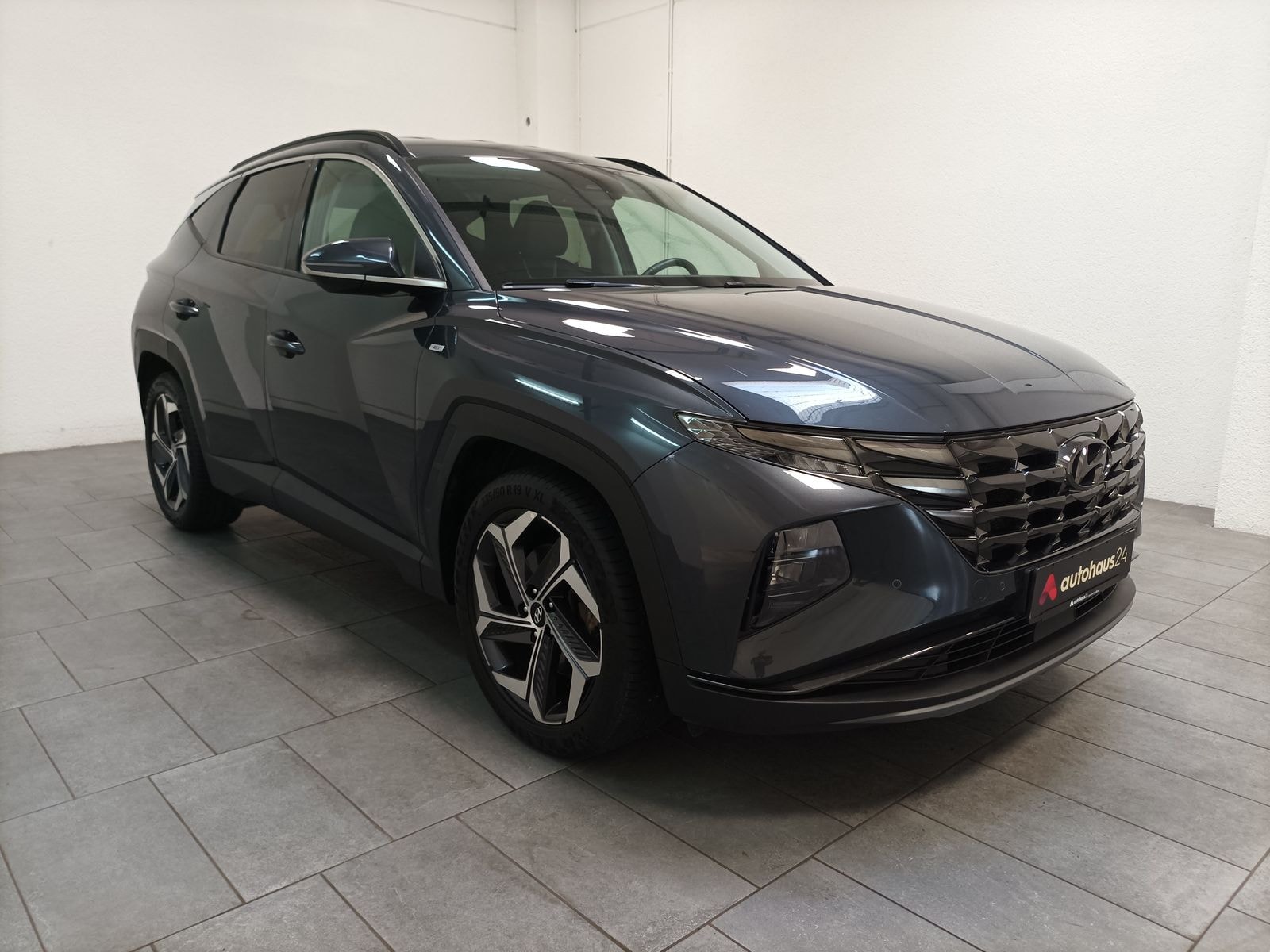 Hyundai Tucson SUV / Crossover / Geländewagen HYUNDAI Tucson 1.6 CRDi 100kW 48V Prime DCT 4WD Sports Utility Vehicle #1