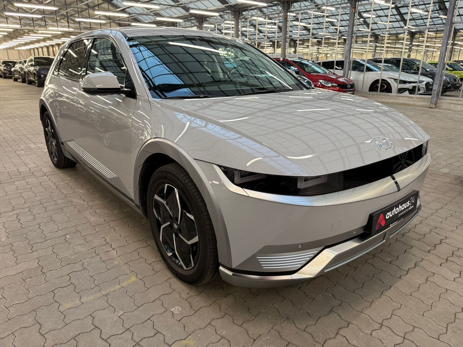 Hyundai IONIQ 5 Limousine HYUNDAI IONIQ 5 72,6 kWh 225 kW Allradantrieb Sports Utility Vehicle #1