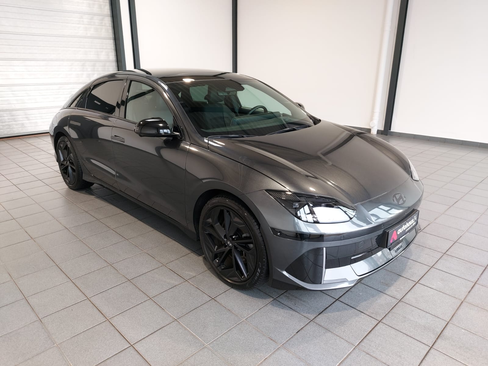 Hyundai IONIQ 6 Limousine HYUNDAI IONIQ 6 77,4kWh 239kW Allradantrieb Techniq Limousine #1