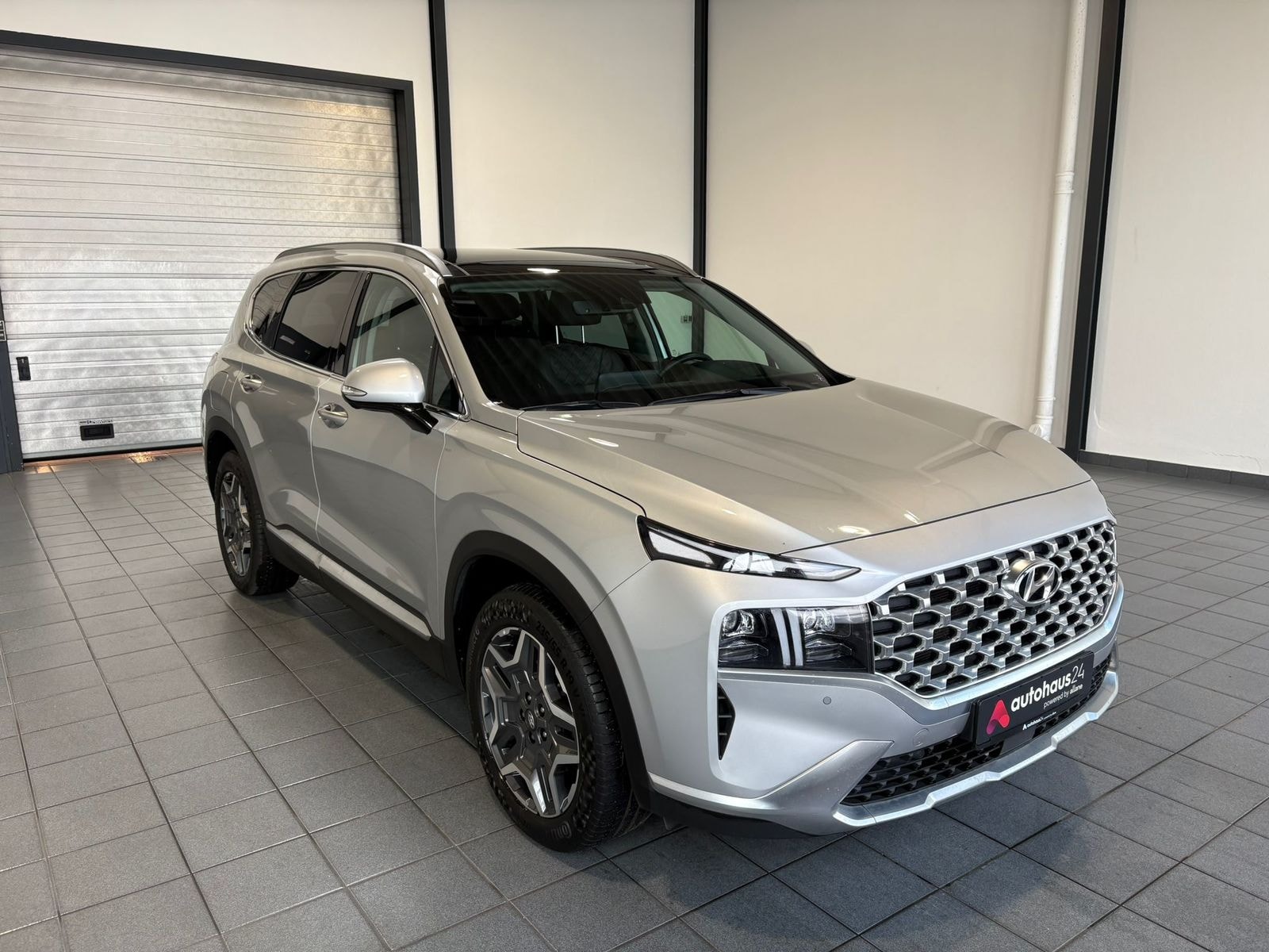 Hyundai Santa Fe SUV / Crossover / Geländewagen HYUNDAI Santa Fe 1.6 T-GDI Plug-in Hybrid Prime 4WD Auto Sports Utility Vehicle #1