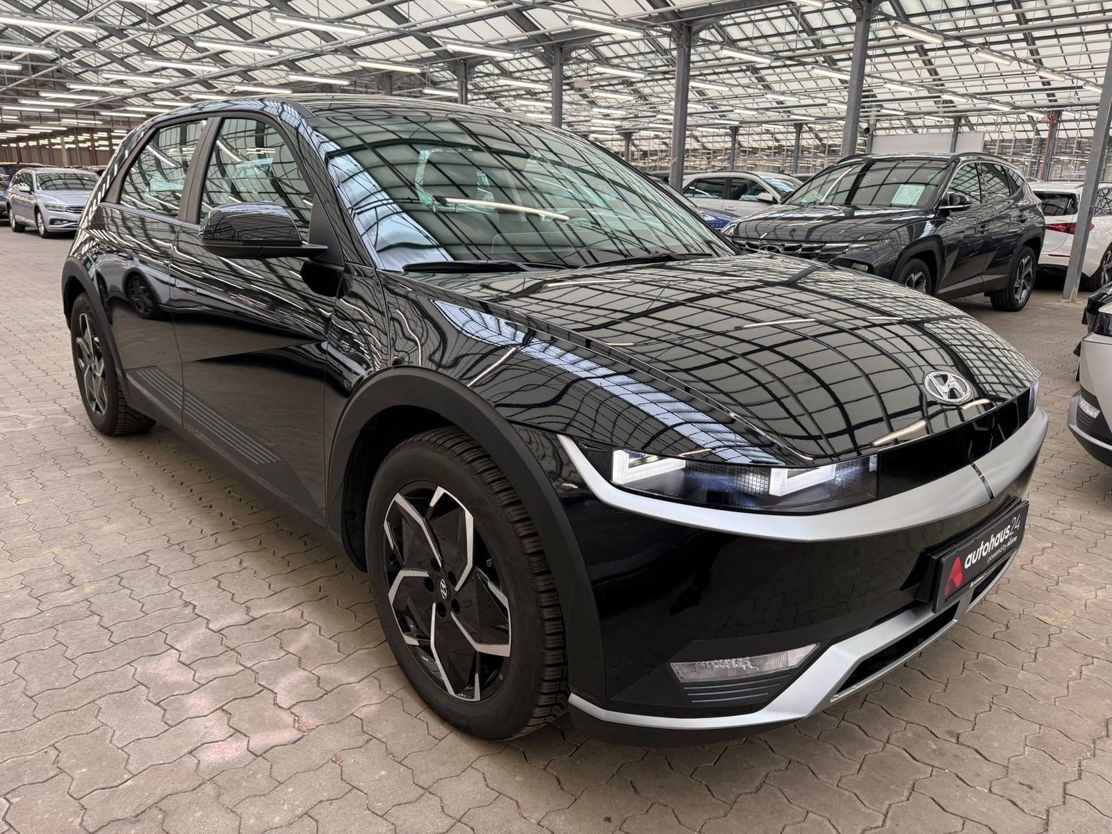 Hyundai IONIQ 5 Limousine HYUNDAI IONIQ 5 58 kWh Heckantrieb Sports Utility Vehicle #1