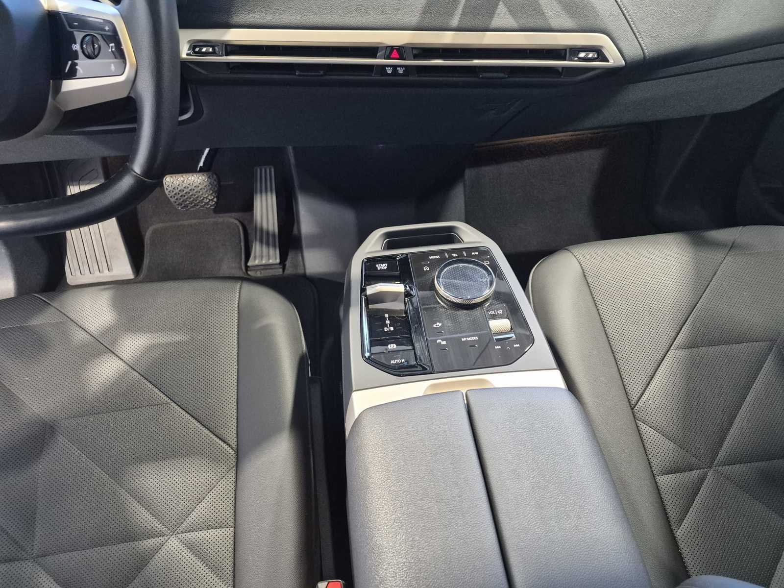 BMW iX SUV BMW iX 76,6 kWh xDrive40 #12