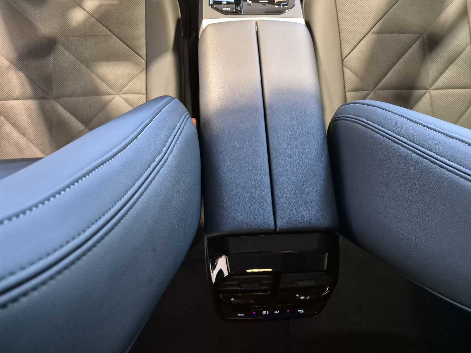 BMW iX SUV BMW iX 76,6 kWh xDrive40 #13