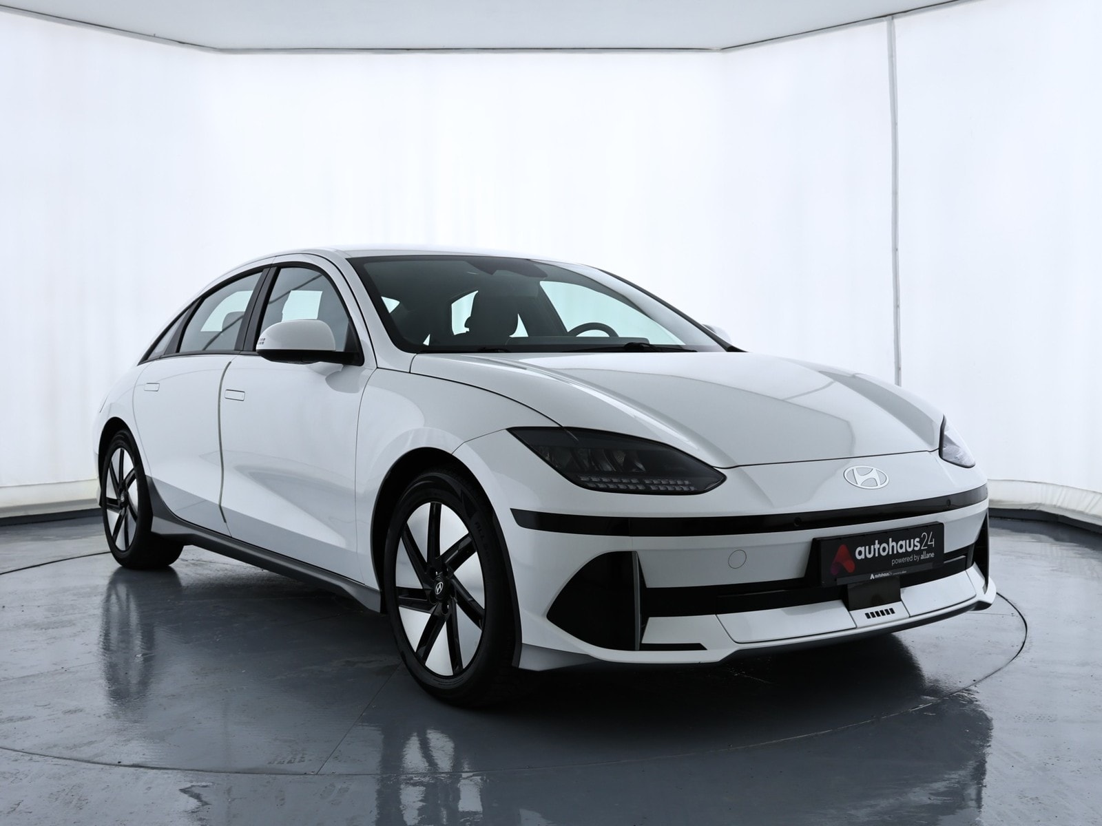 Hyundai IONIQ 6 Limousine HYUNDAI IONIQ 6 53kWh 111kW Limousine #1