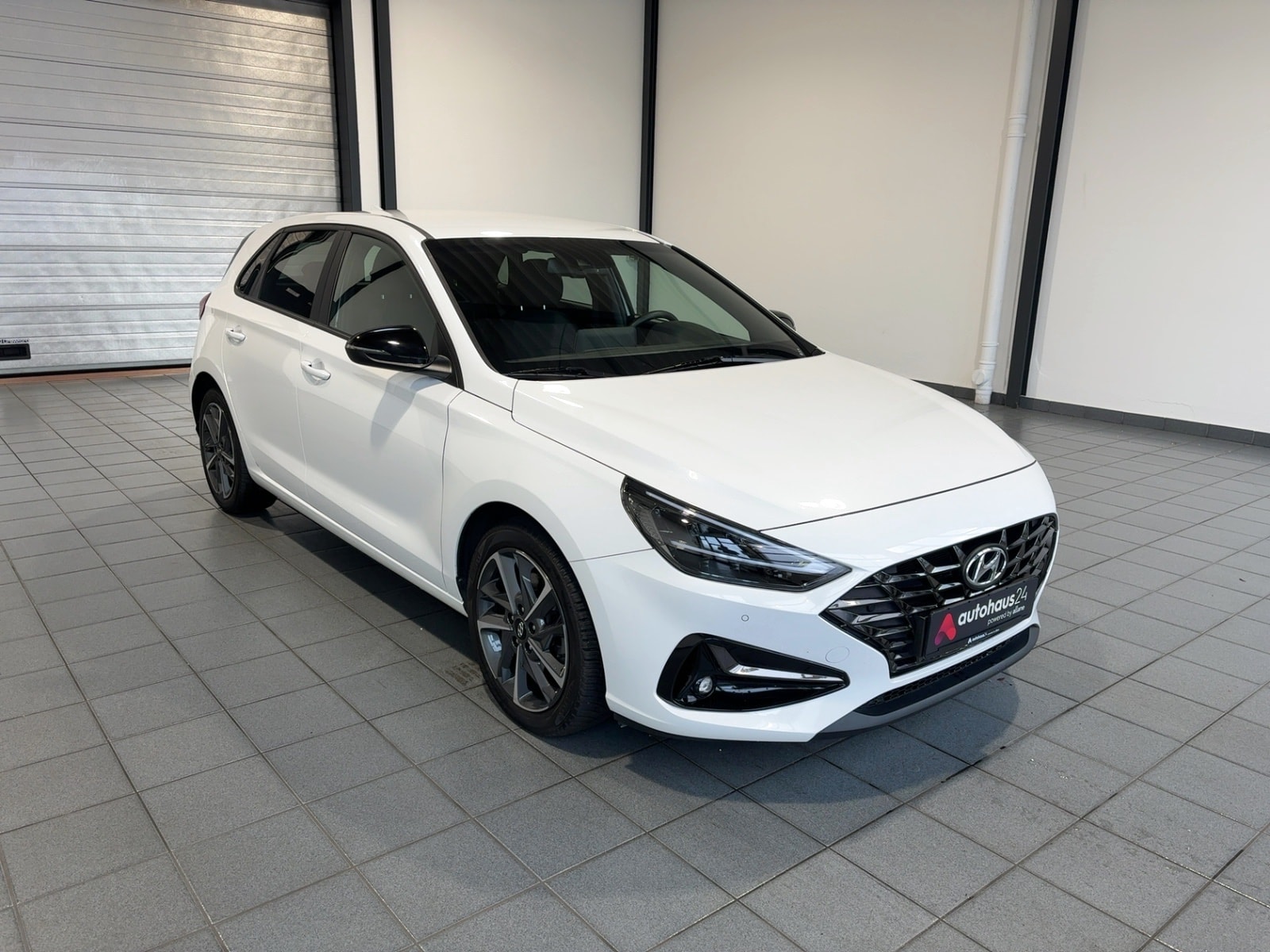 Hyundai i30 Limousine HYUNDAI i30 1.0 T-GDI Connect & Go Schräghecklimousine #1