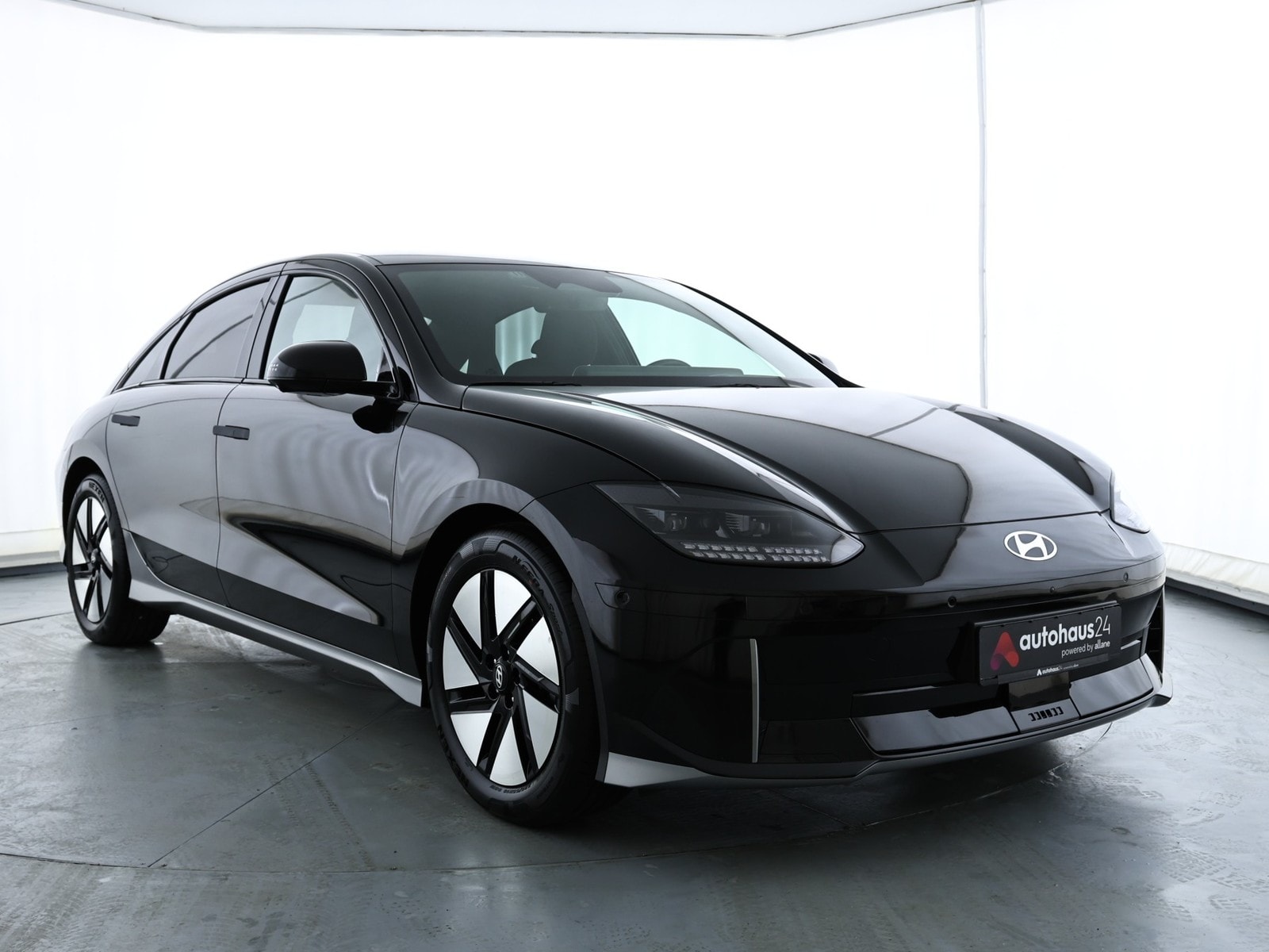 Hyundai IONIQ 6 Limousine HYUNDAI IONIQ 6 53kWh 111kW Limousine #1