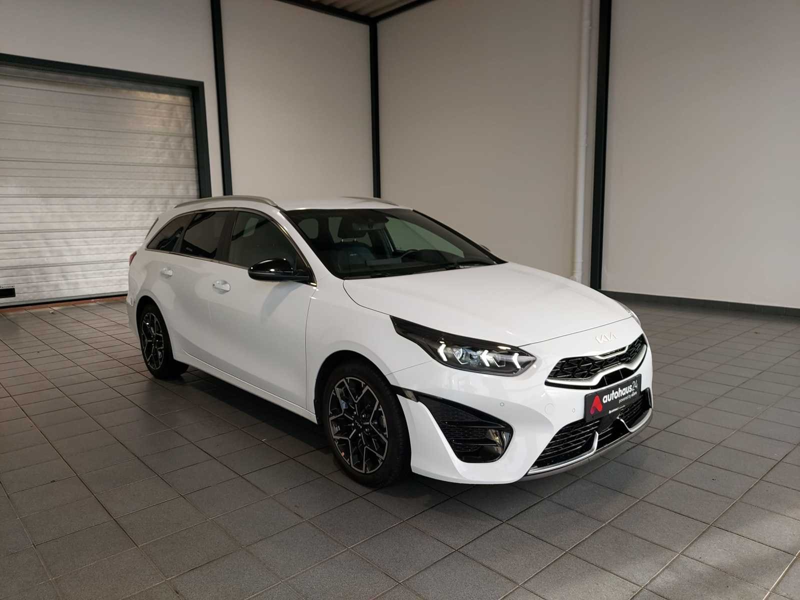 Kia Ceed Kombi KIA Ceed 1.6 CRDi MHEV 100kW DCT GT-line SW Kombi #1