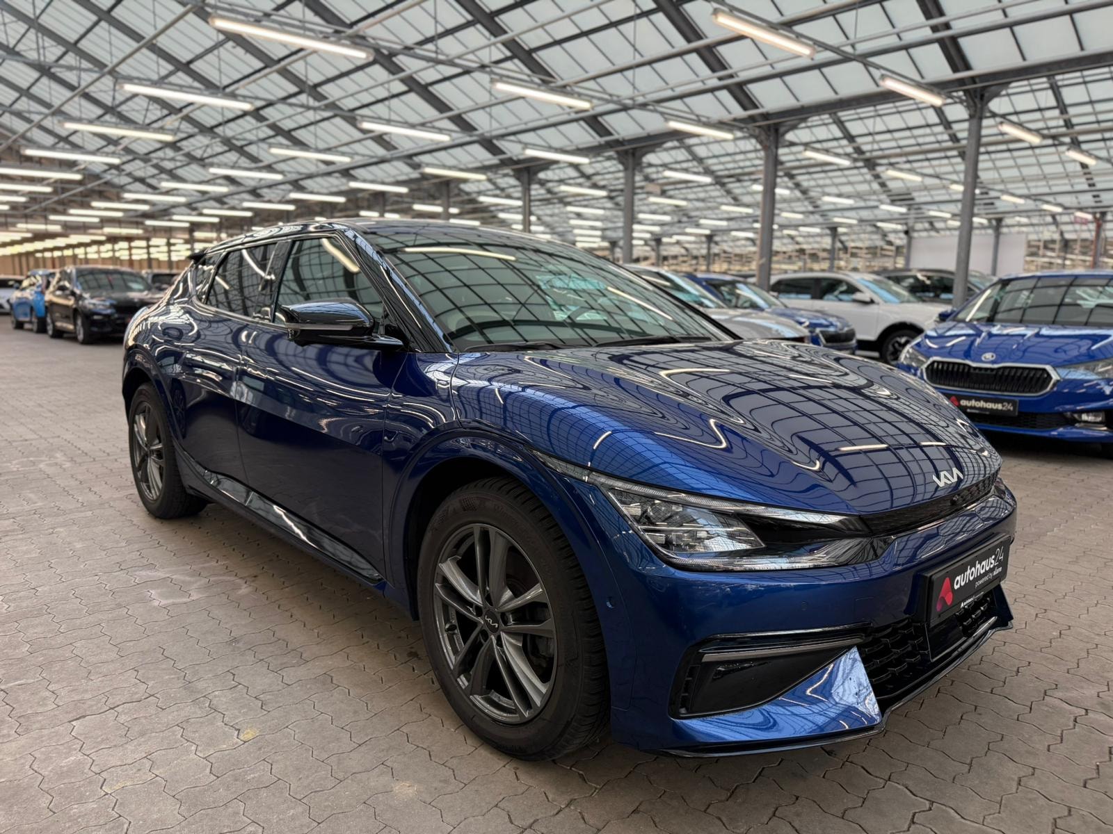 Kia EV6 SUV / Crossover / Geländewagen KIA EV6 77,4 kWh 239 kW Allradantrieb GT-line Sports Utility Vehicle #1