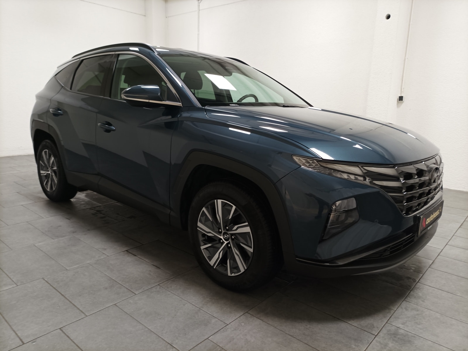 Hyundai Tucson SUV / Crossover / Geländewagen HYUNDAI Tucson 1.6 T-GDI 169kW Hybrid Trend Auto Sports Utility Vehicle #1