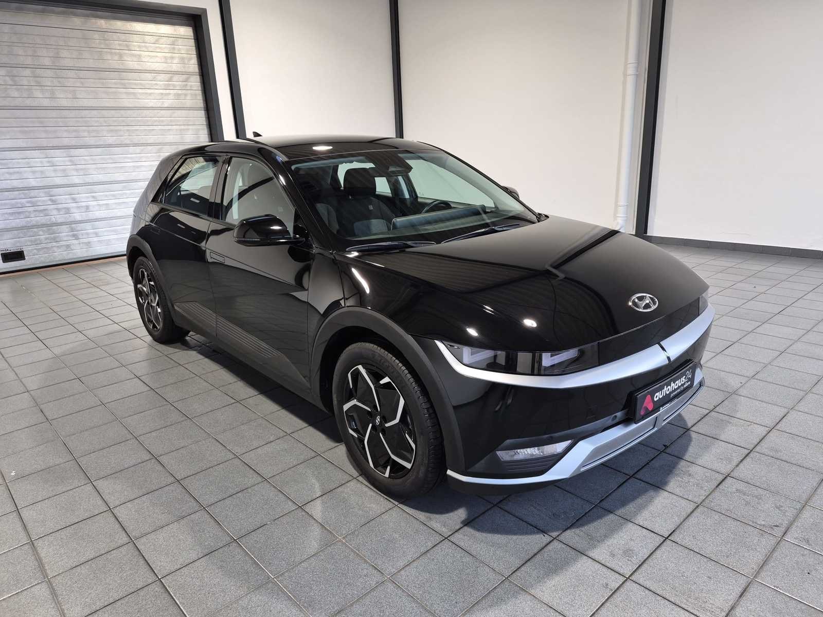 Hyundai IONIQ 5 Limousine HYUNDAI IONIQ 5 77,4 kWh Heckantrieb Sports Utility Vehicle #1