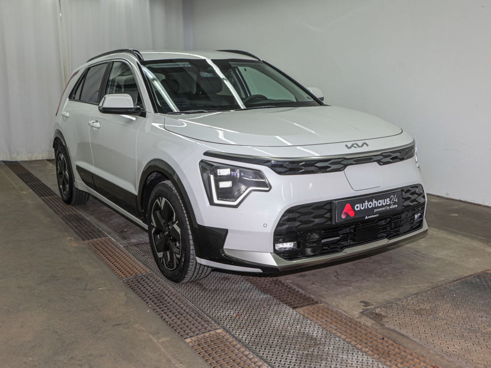 Kia Niro SUV / Crossover / Geländewagen KIA Niro EV Vision Schräghecklimousine #1