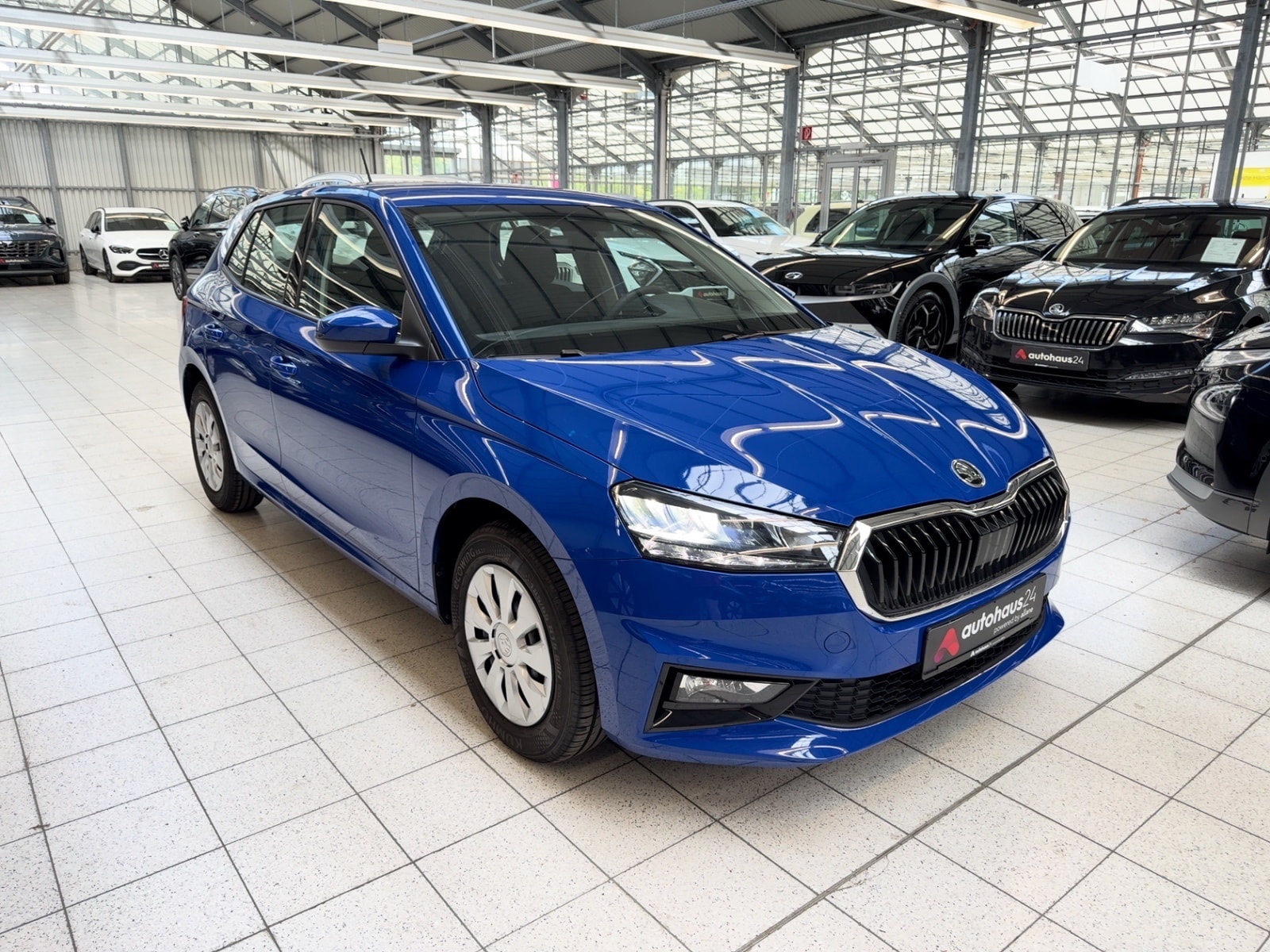 ŠKODA Fabia Limousine SKODA Fabia 1.0l MPI 59kW Essence Schräghecklimousine #1