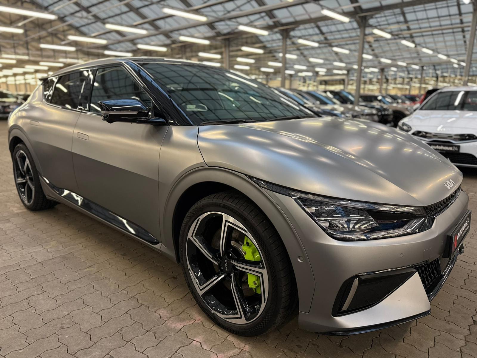 Kia EV6 SUV / Crossover / Geländewagen KIA EV6 77,4 kWh 430 kW Allradantrieb GT Sports Utility Vehicle #1