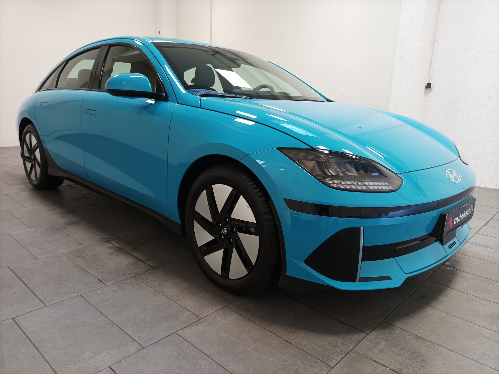 Hyundai IONIQ 6 Limousine HYUNDAI IONIQ 6 53kWh 111kW Limousine #1