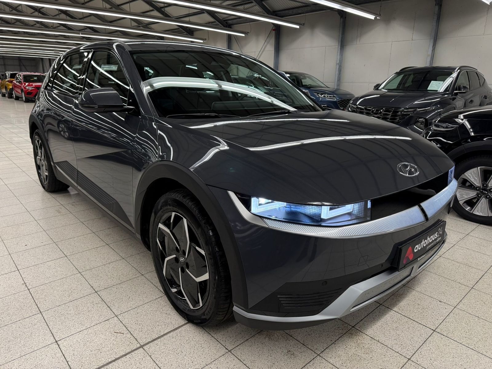 Hyundai IONIQ 5 Limousine HYUNDAI IONIQ 5 58 kWh Heckantrieb Sports Utility Vehicle #1