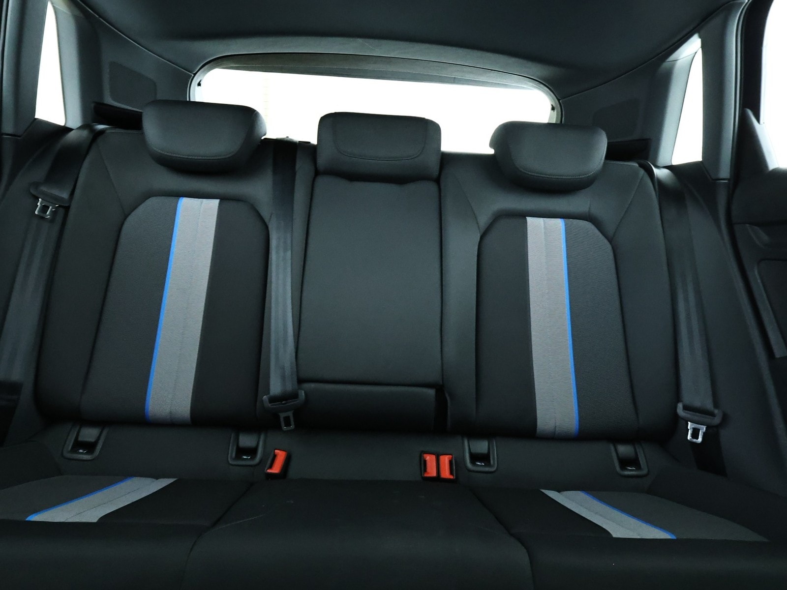 Audi A4 Limousine A3 35 2.0 TDI Sportback S line (EURO 6d) #15