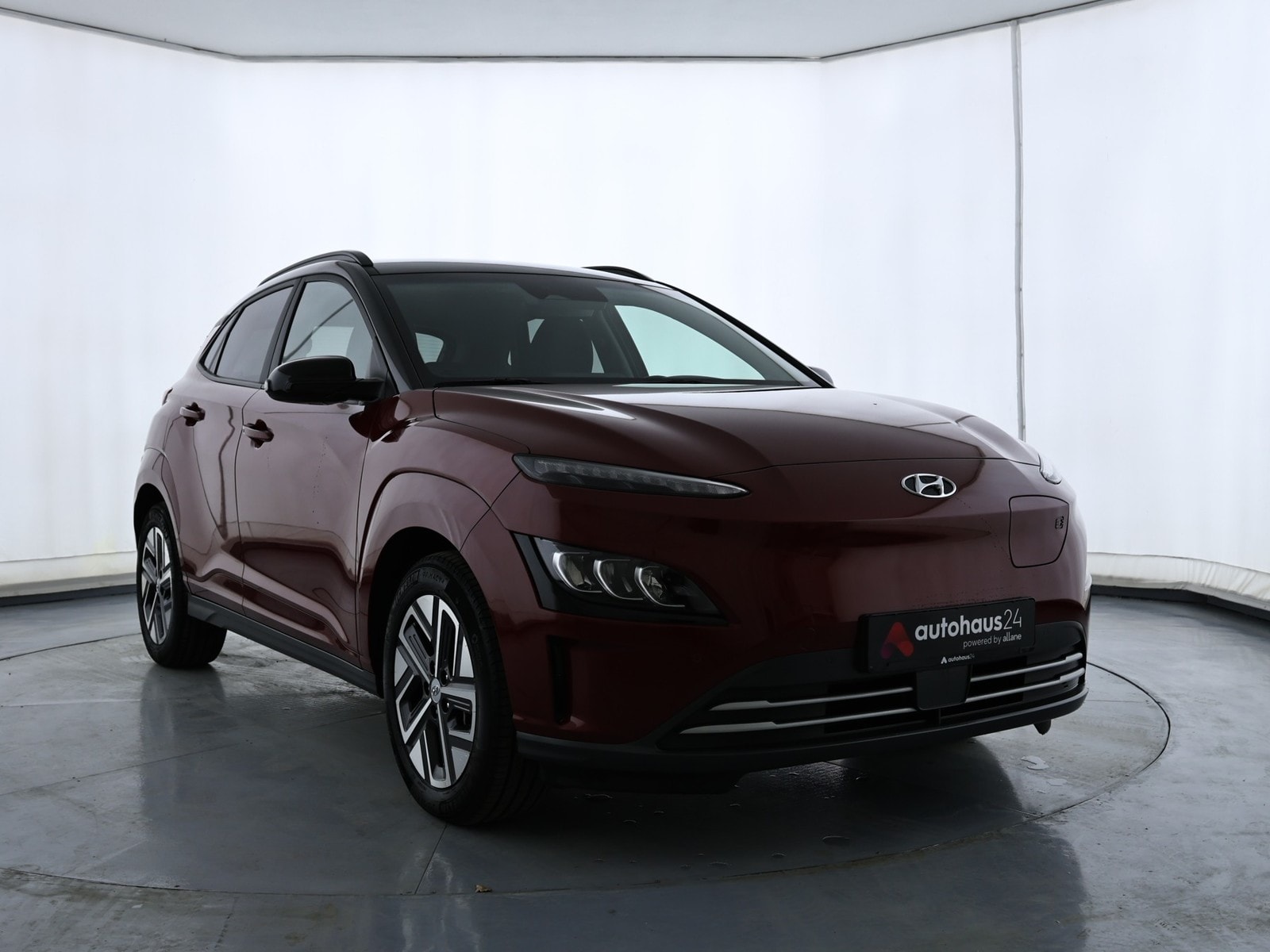 Hyundai Kona SUV / Crossover / Geländewagen HYUNDAI Kona ELEKTRO 100kW Sports Utility Vehicle #1