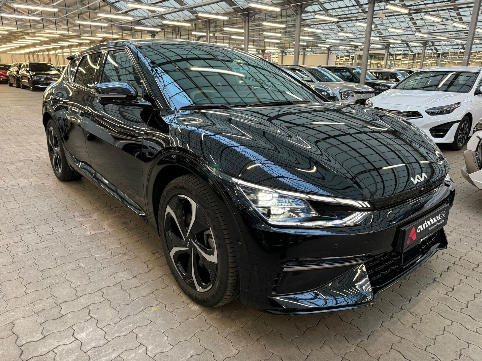 Kia EV6 SUV / Crossover / Geländewagen KIA EV6 77,4 kWh 239 kW Allradantrieb GT-line Sports Utility Vehicle #1