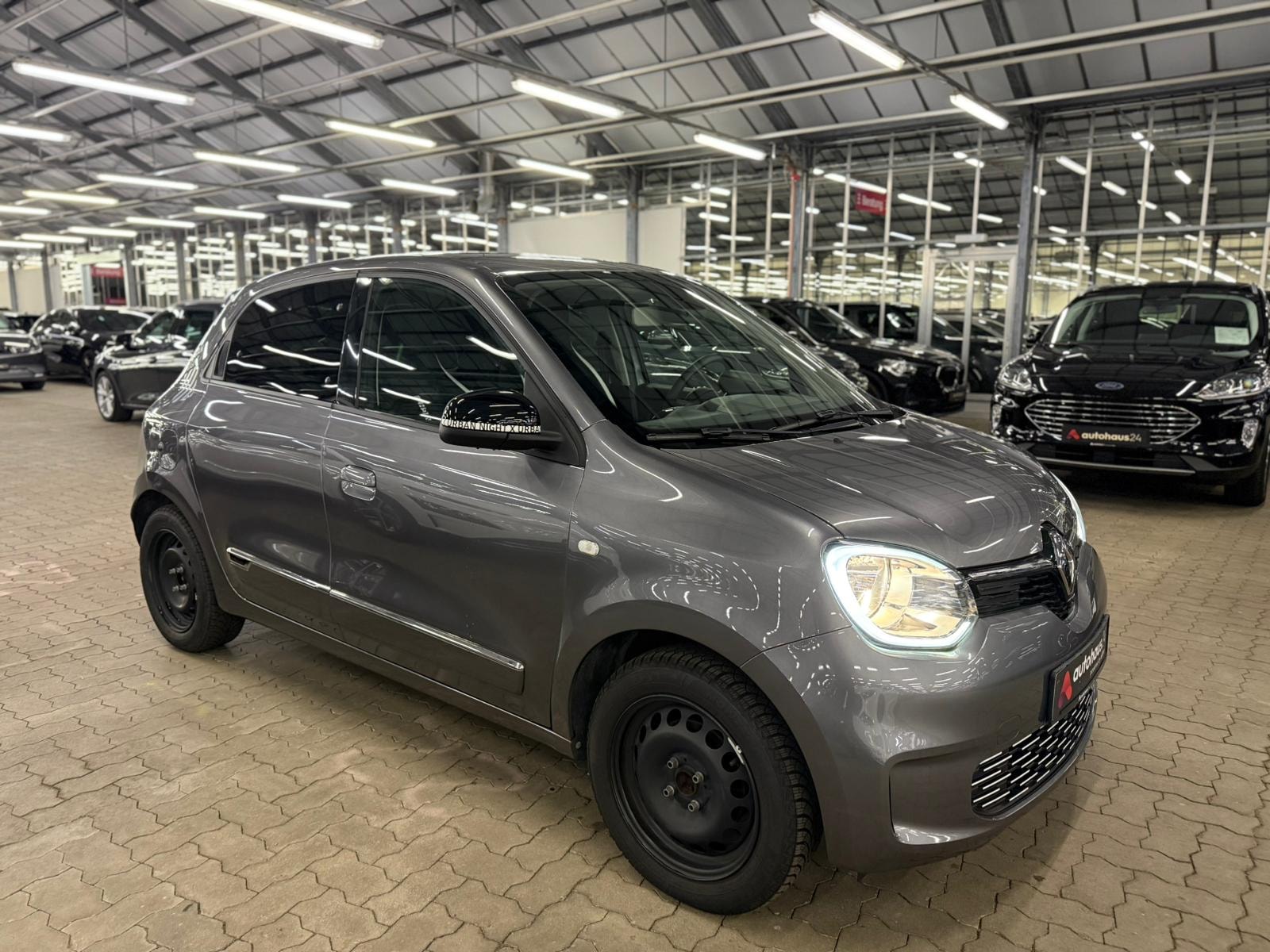 Renault Twingo Schräghecklimousine RENAULT Twingo SCe 65 Urban Night Schräghecklimousine #1