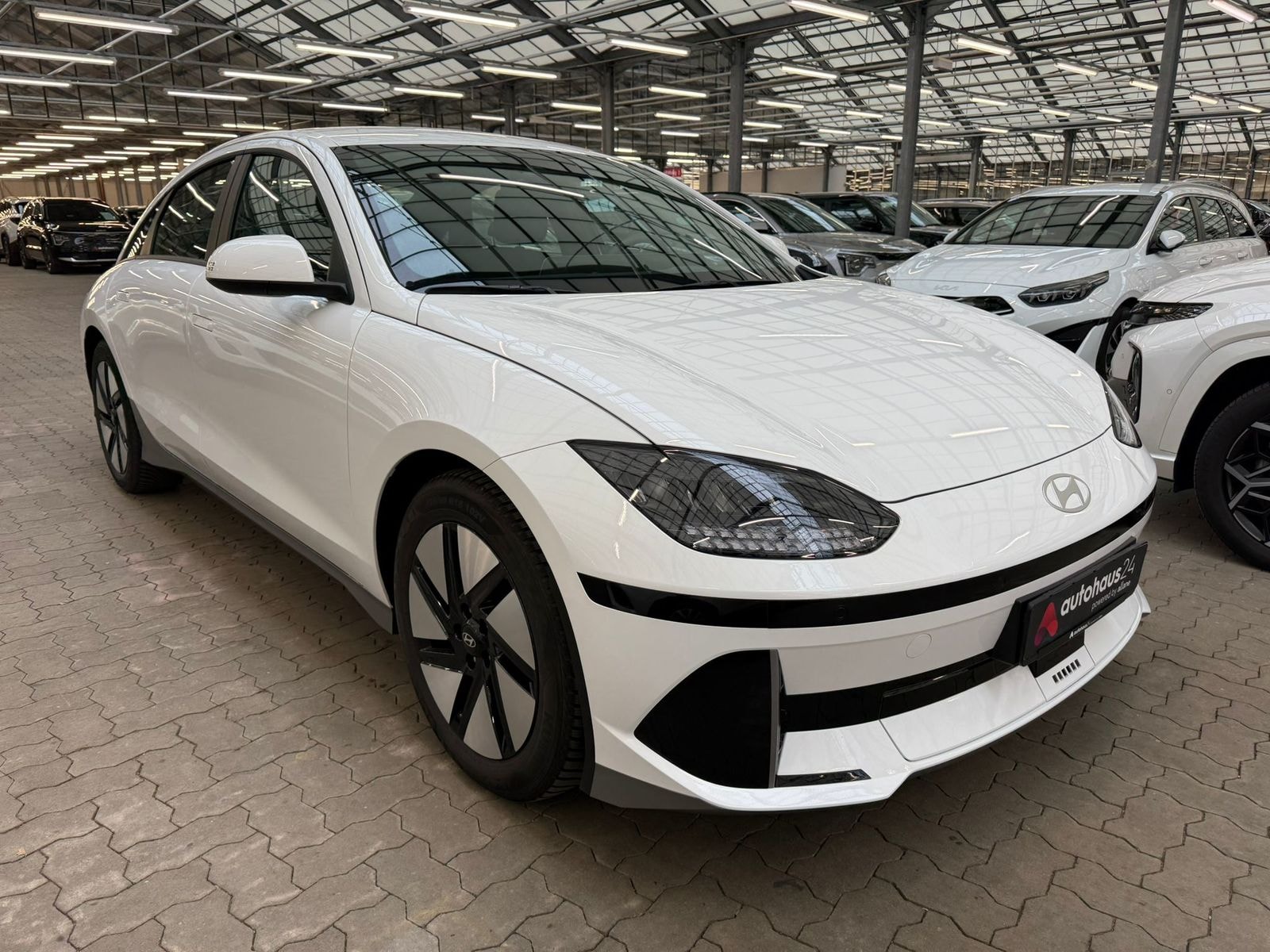 Hyundai IONIQ 6 Limousine HYUNDAI IONIQ 6 53kWh 111kW Limousine #1