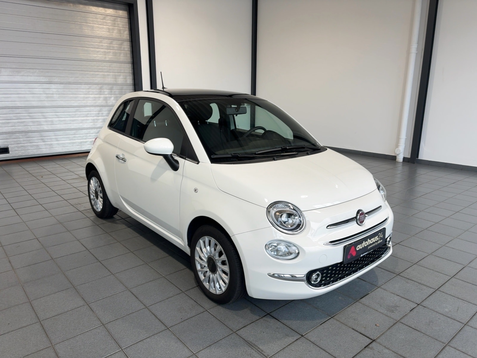 Fiat 500 Limousine FIAT 500 1.0 GSE N3 Hybrid DOLCEVITA Schräghecklimousine #1
