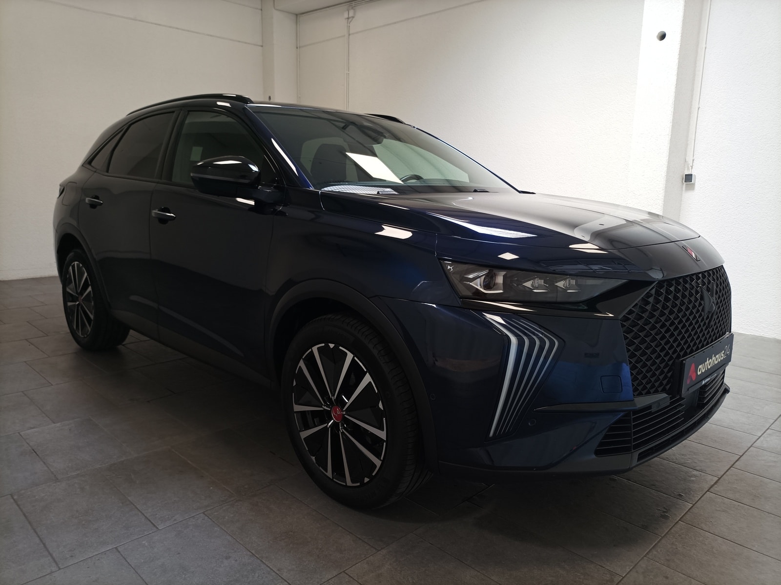 DS Automobiles DS 7 SUV / Crossover / Geländewagen DS DS 7 BlueHDi 130 Performance Line+ Automatik Sports Utility Vehicle #1