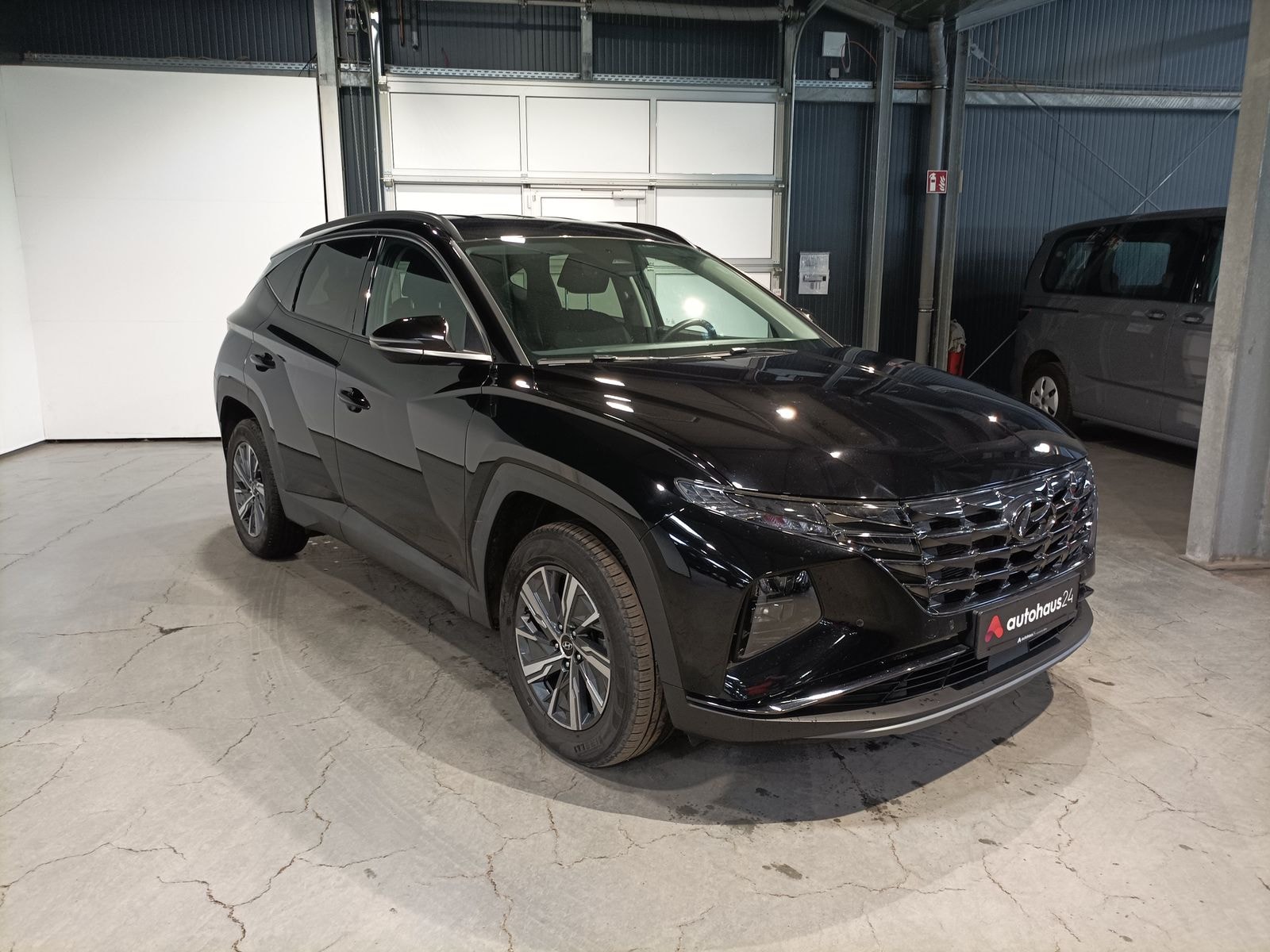 Hyundai Tucson SUV / Crossover / Geländewagen HYUNDAI Tucson 1.6 T-GDI 169kW Hybrid Trend Auto 4WD Sports Utility Vehicle #1