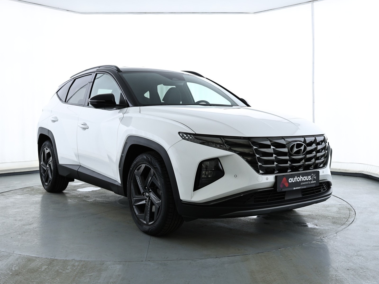 Hyundai Tucson SUV / Crossover / Geländewagen HYUNDAI Tucson 1.6 T-GDI Advantage Sports Utility Vehicle #1