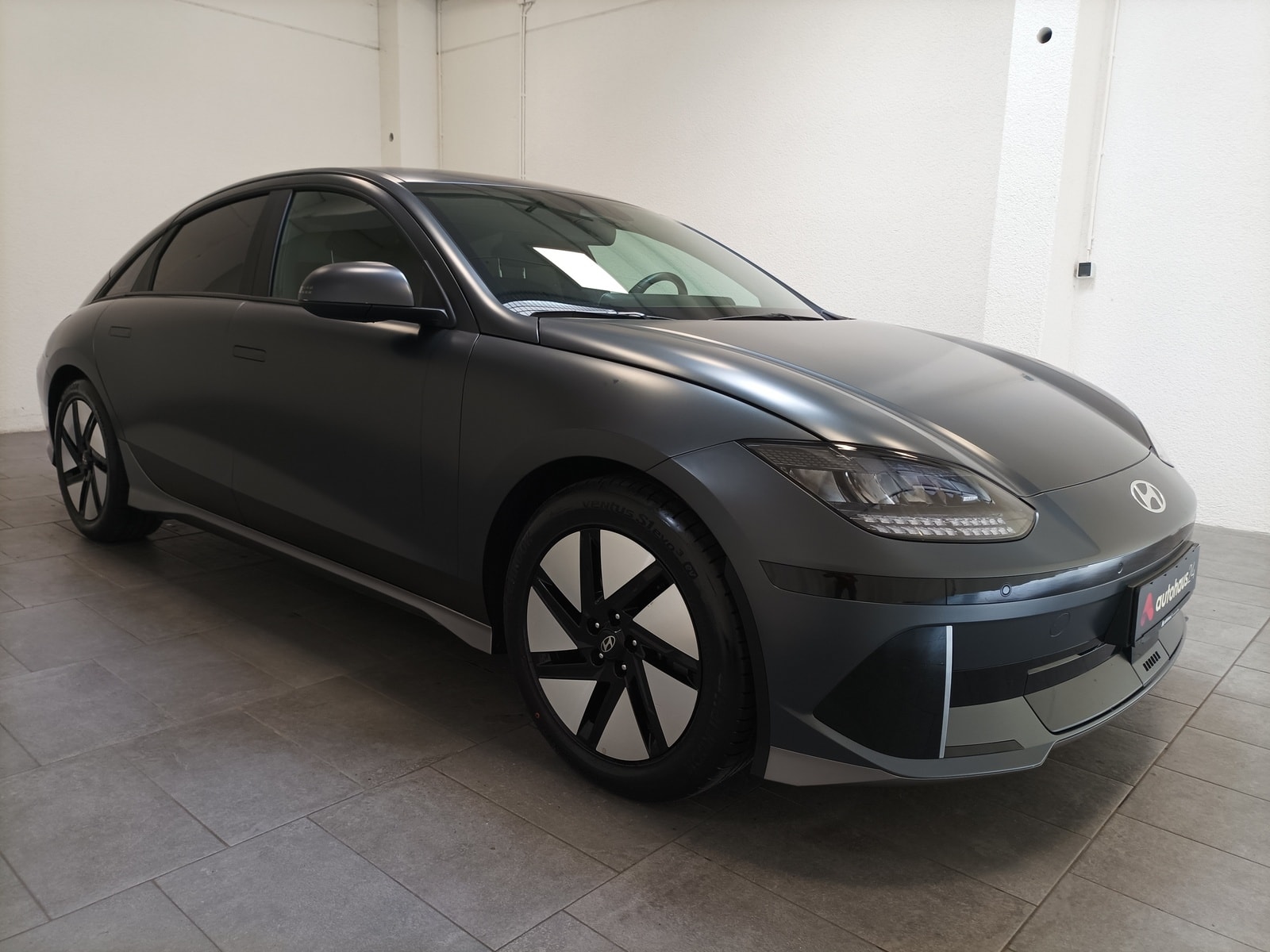 Hyundai IONIQ 6 Limousine HYUNDAI IONIQ 6 53kWh 111kW Limousine #1