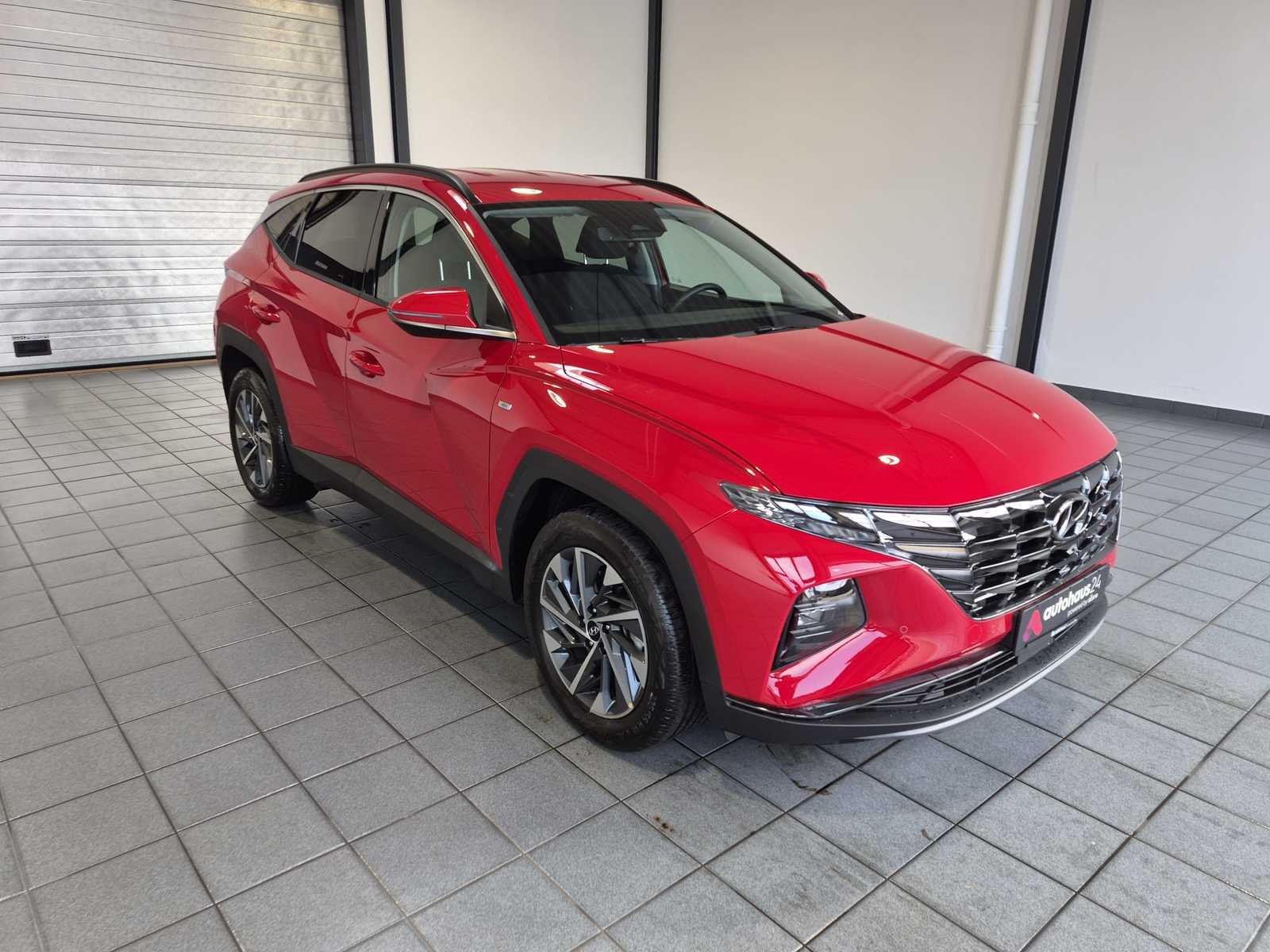 Hyundai Tucson SUV / Crossover / Geländewagen HYUNDAI Tucson 1.6 T-GDI 48V Trend DCT Sports Utility Vehicle #1